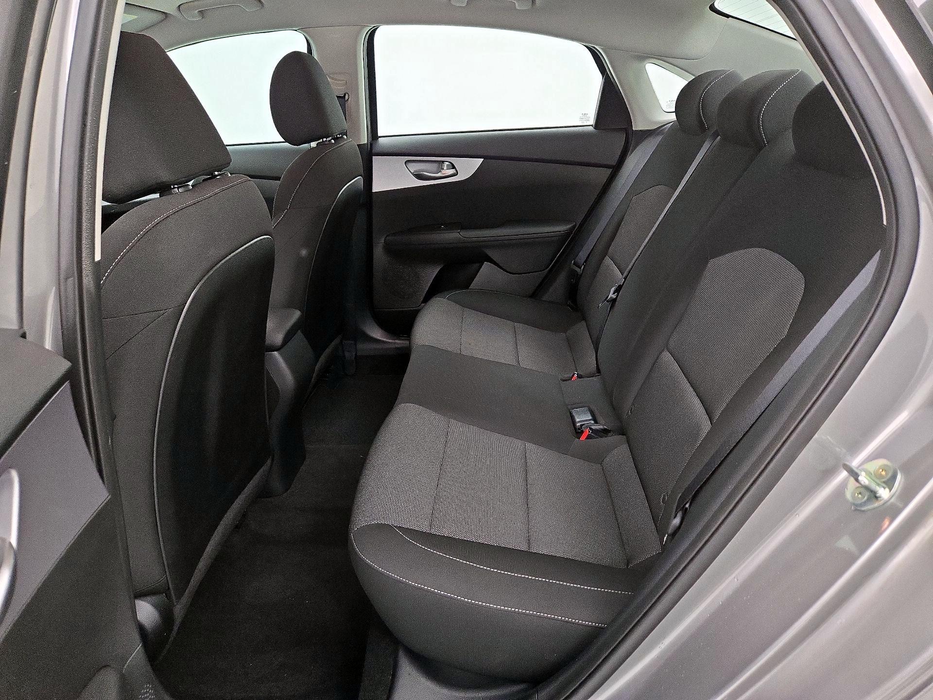 Thumbnail: 2023 Kia Forte - 19