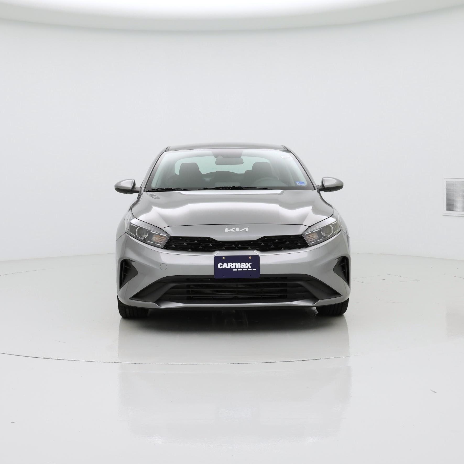 Thumbnail: 2023 Kia Forte - 5