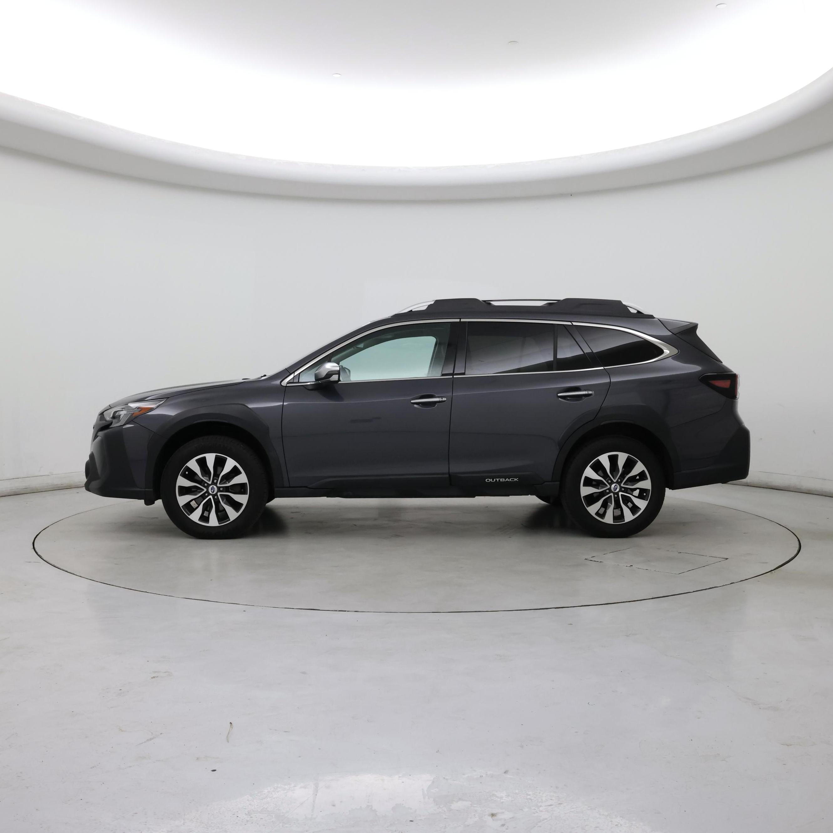 Thumbnail: 2023 Subaru Outback - 3