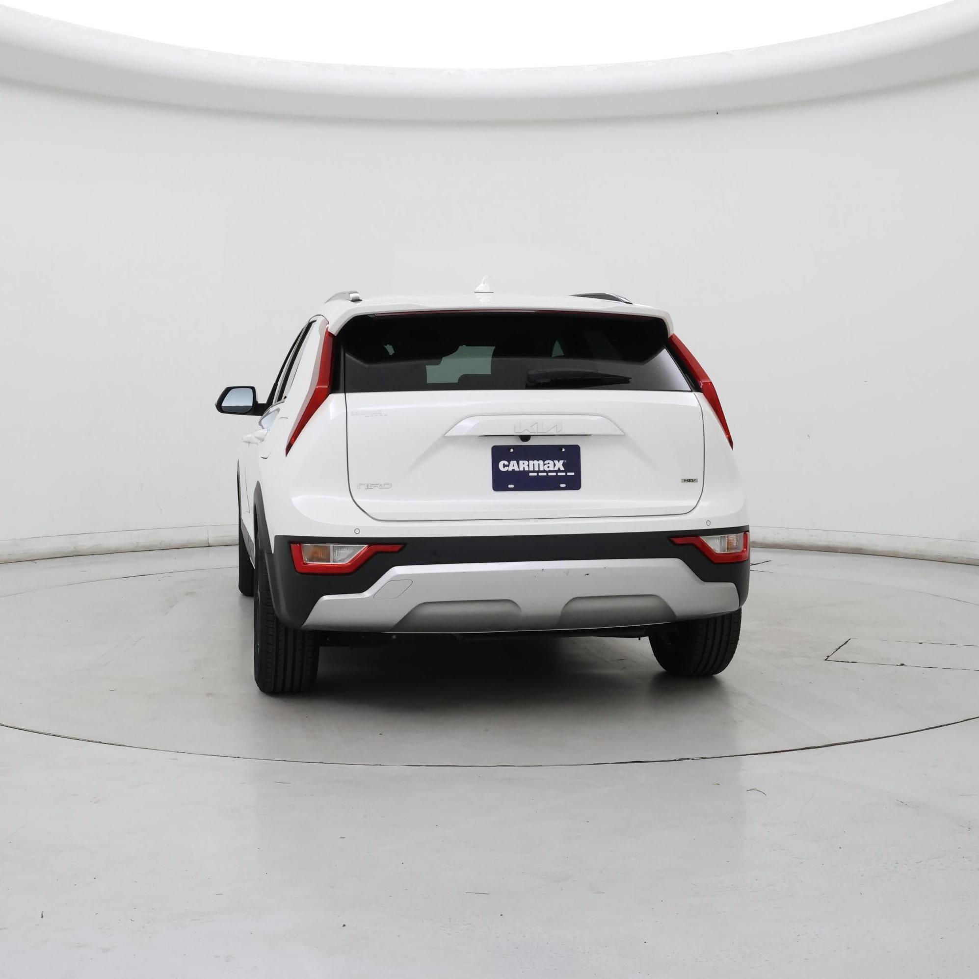 Thumbnail: 2023 Kia Niro - 6