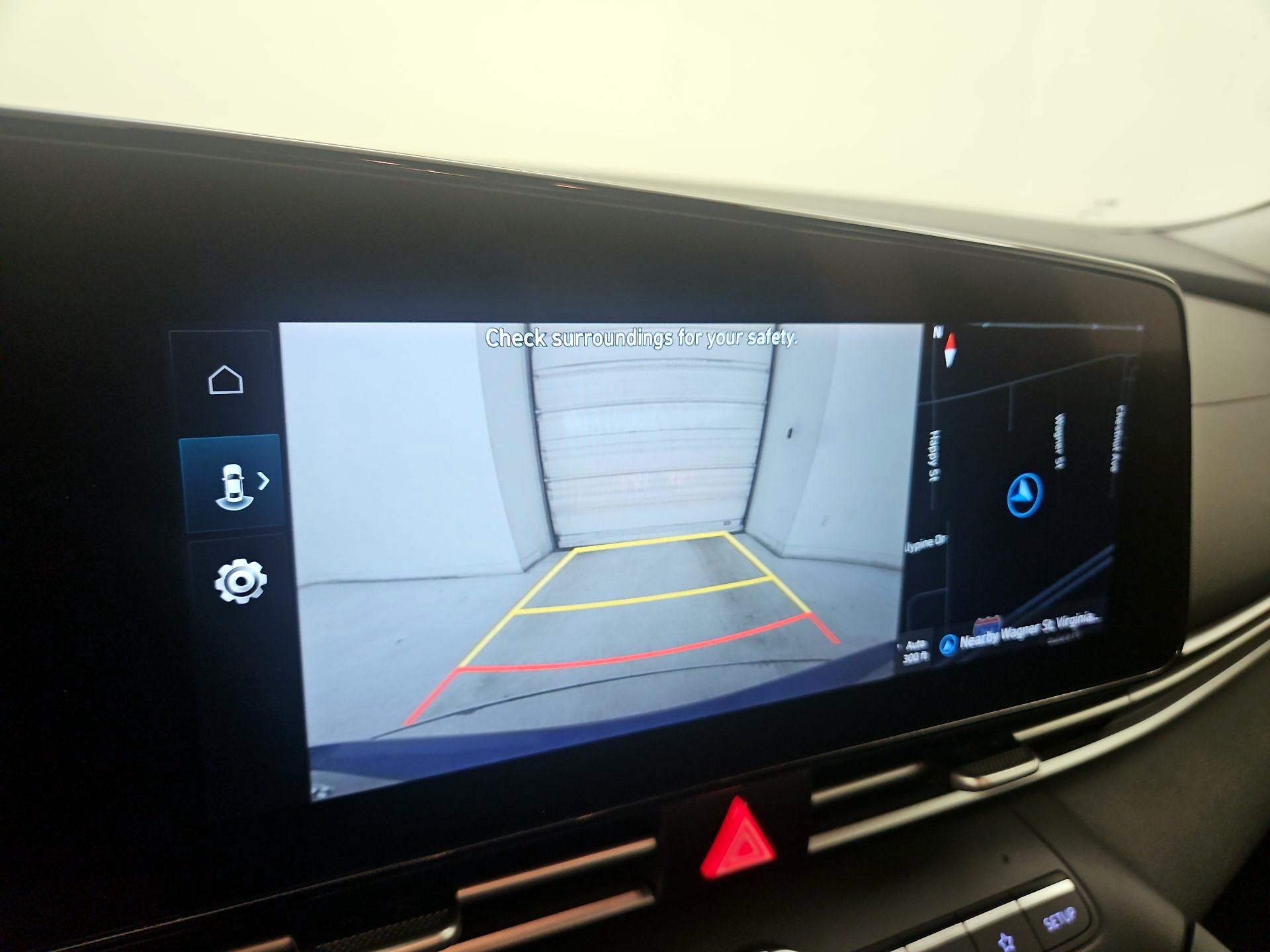 Thumbnail: 2023 Hyundai Elantra - 15