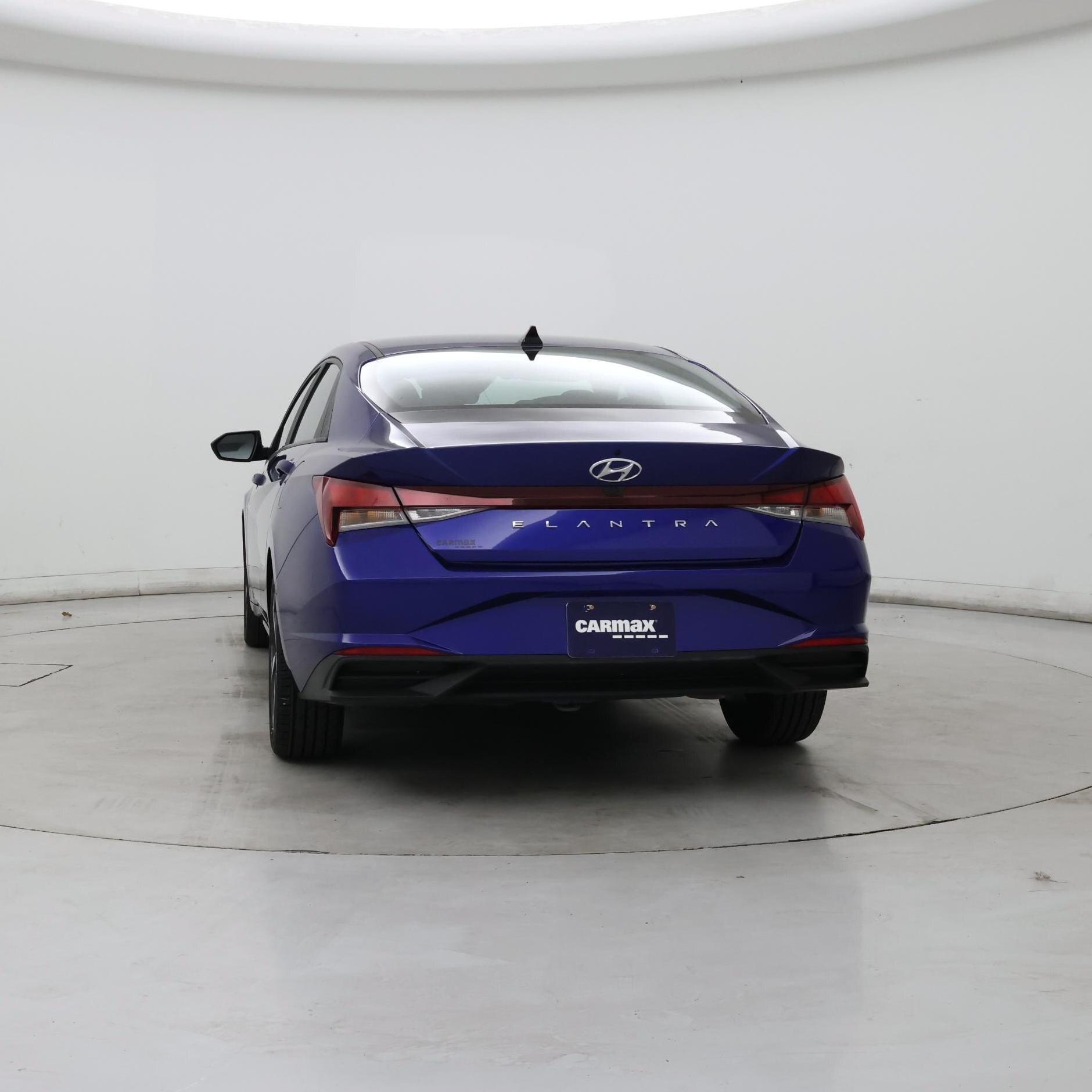 Thumbnail: 2023 Hyundai Elantra - 6