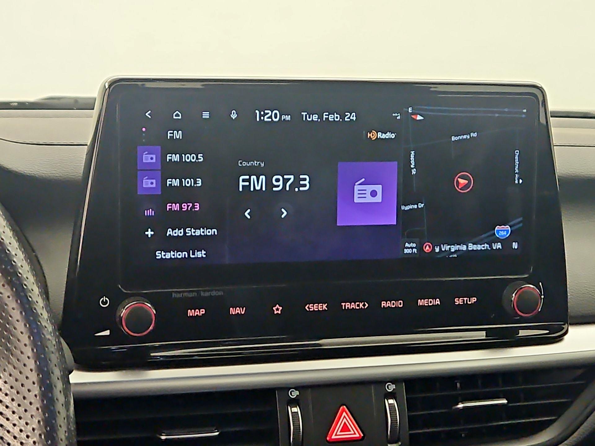 Thumbnail: 2023 Kia Forte - 16