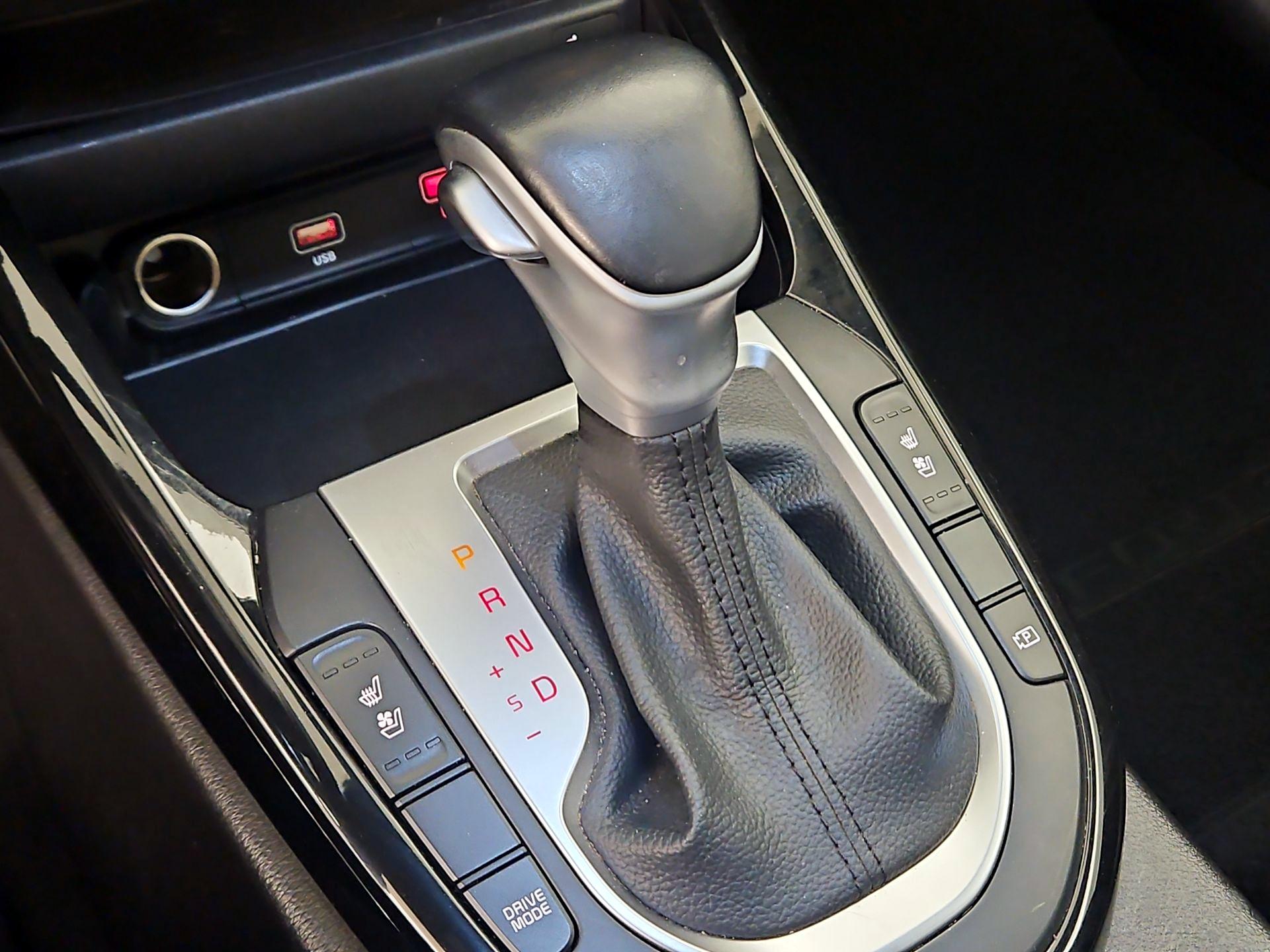 Thumbnail: 2023 Kia Forte - 18