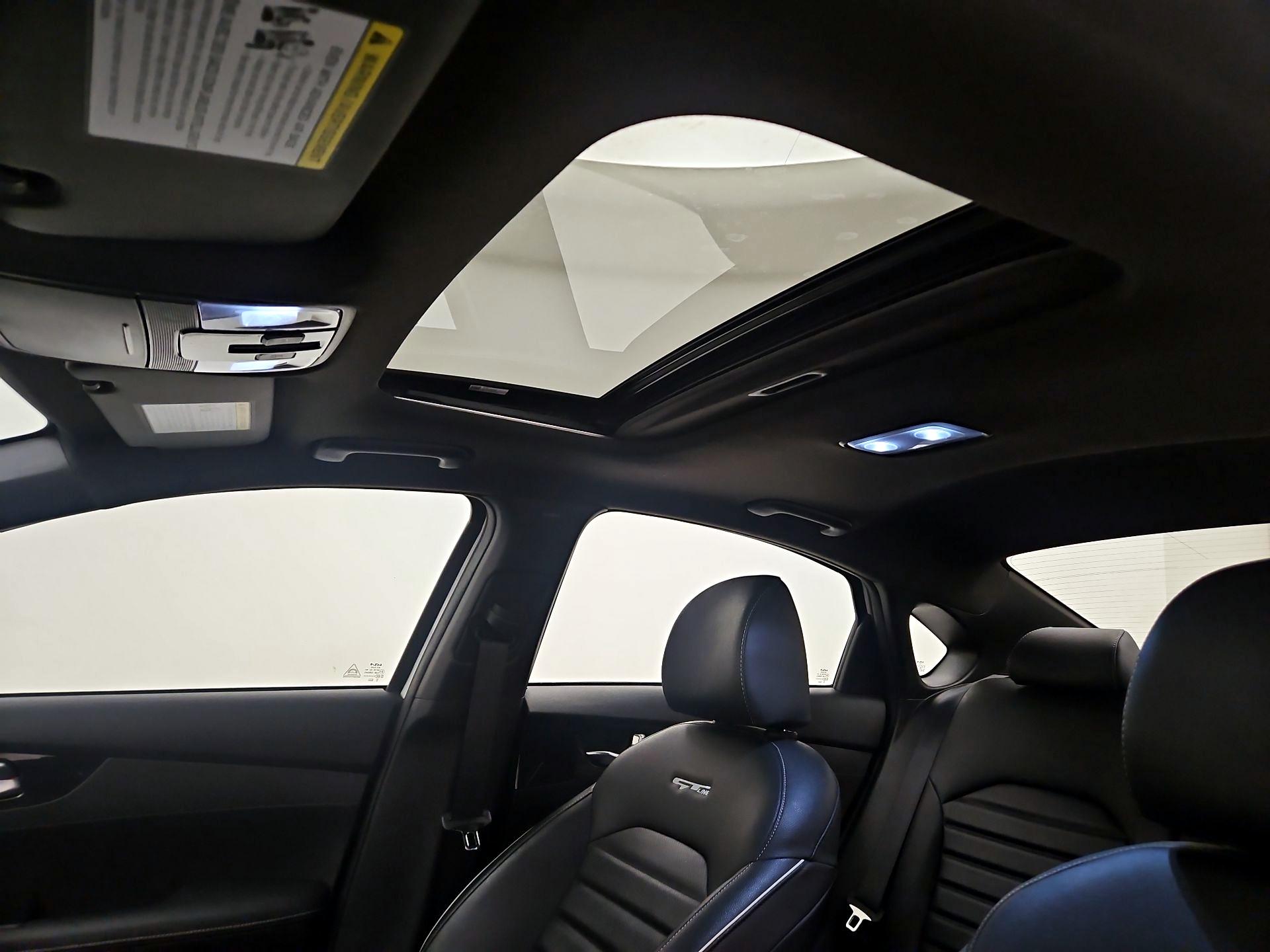 Thumbnail: 2023 Kia Forte - 20