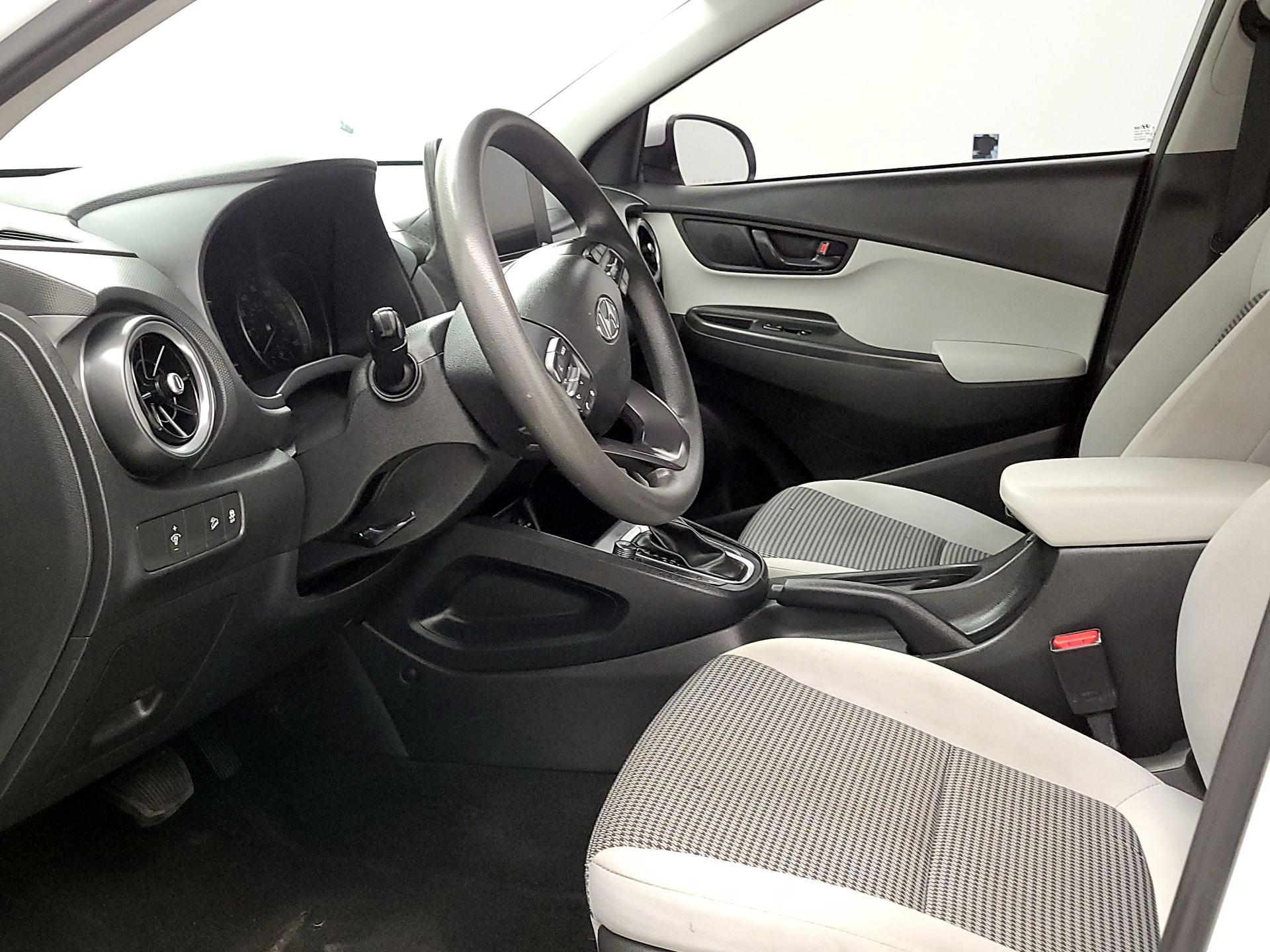 Thumbnail: 2022 Hyundai Kona - 11