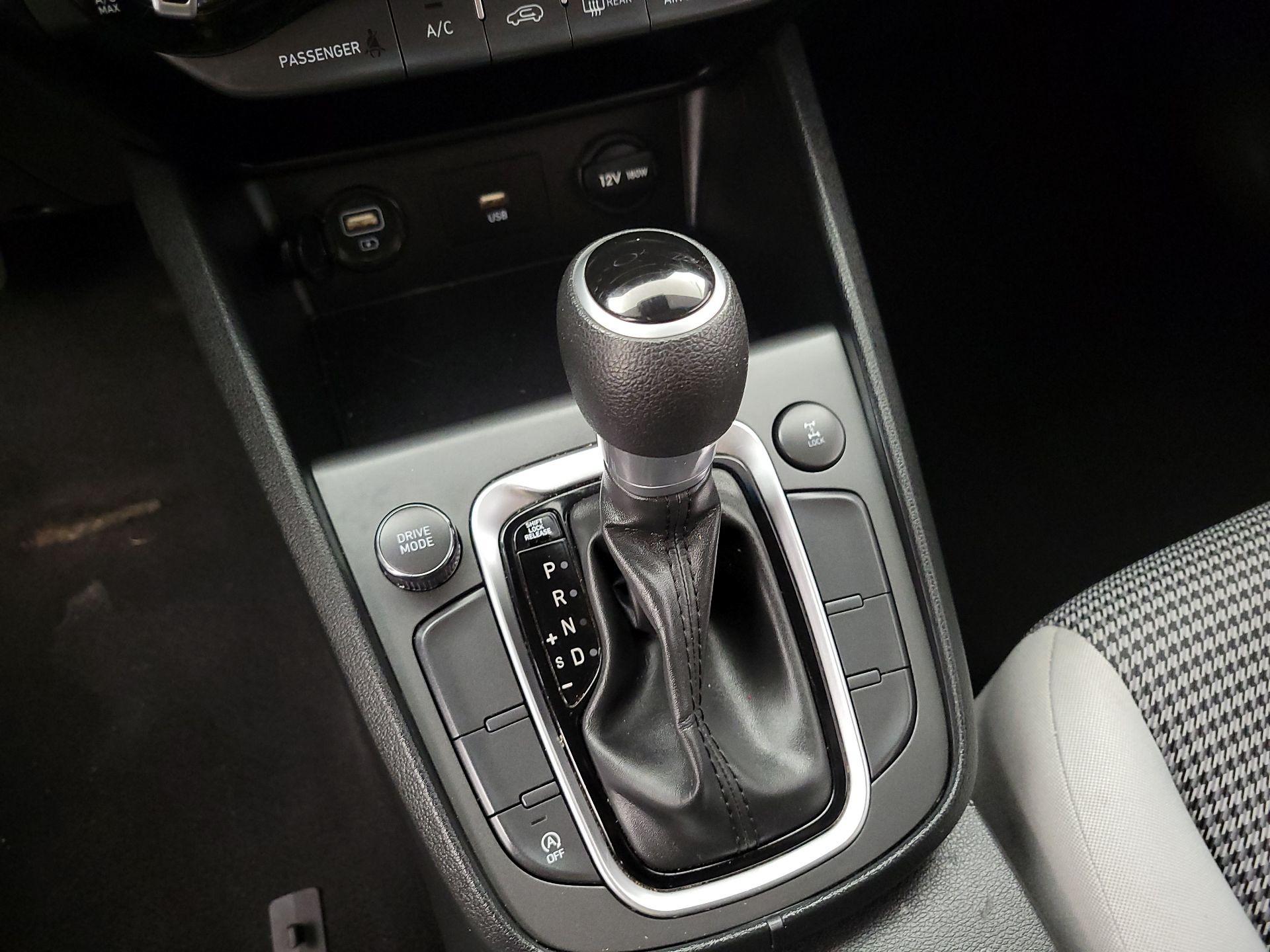 Thumbnail: 2022 Hyundai Kona - 17