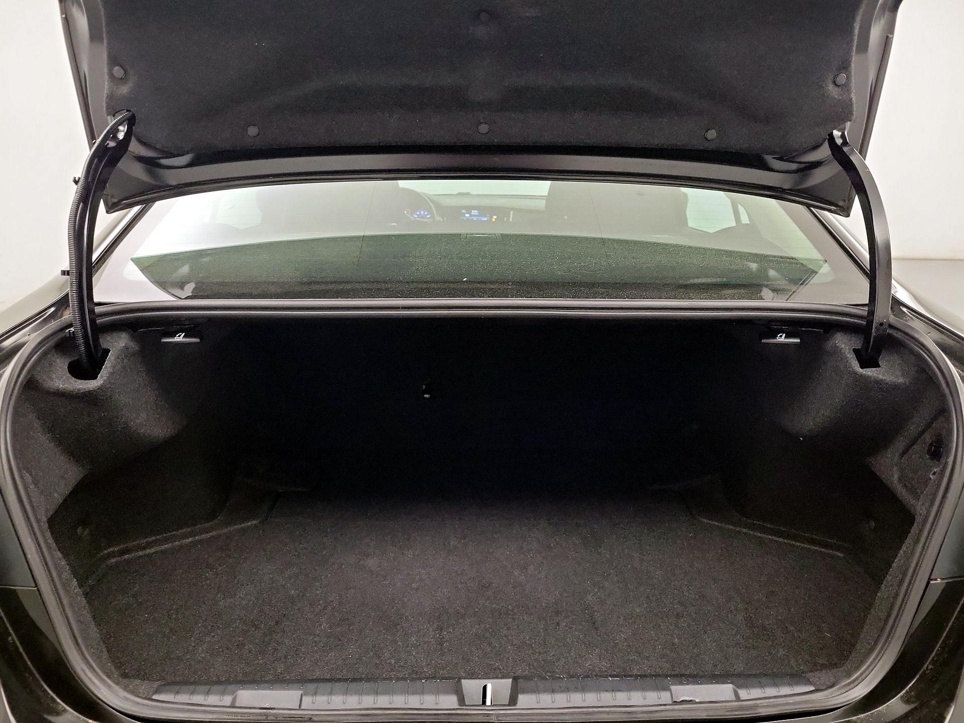 Thumbnail: 2023 Subaru Legacy - 18