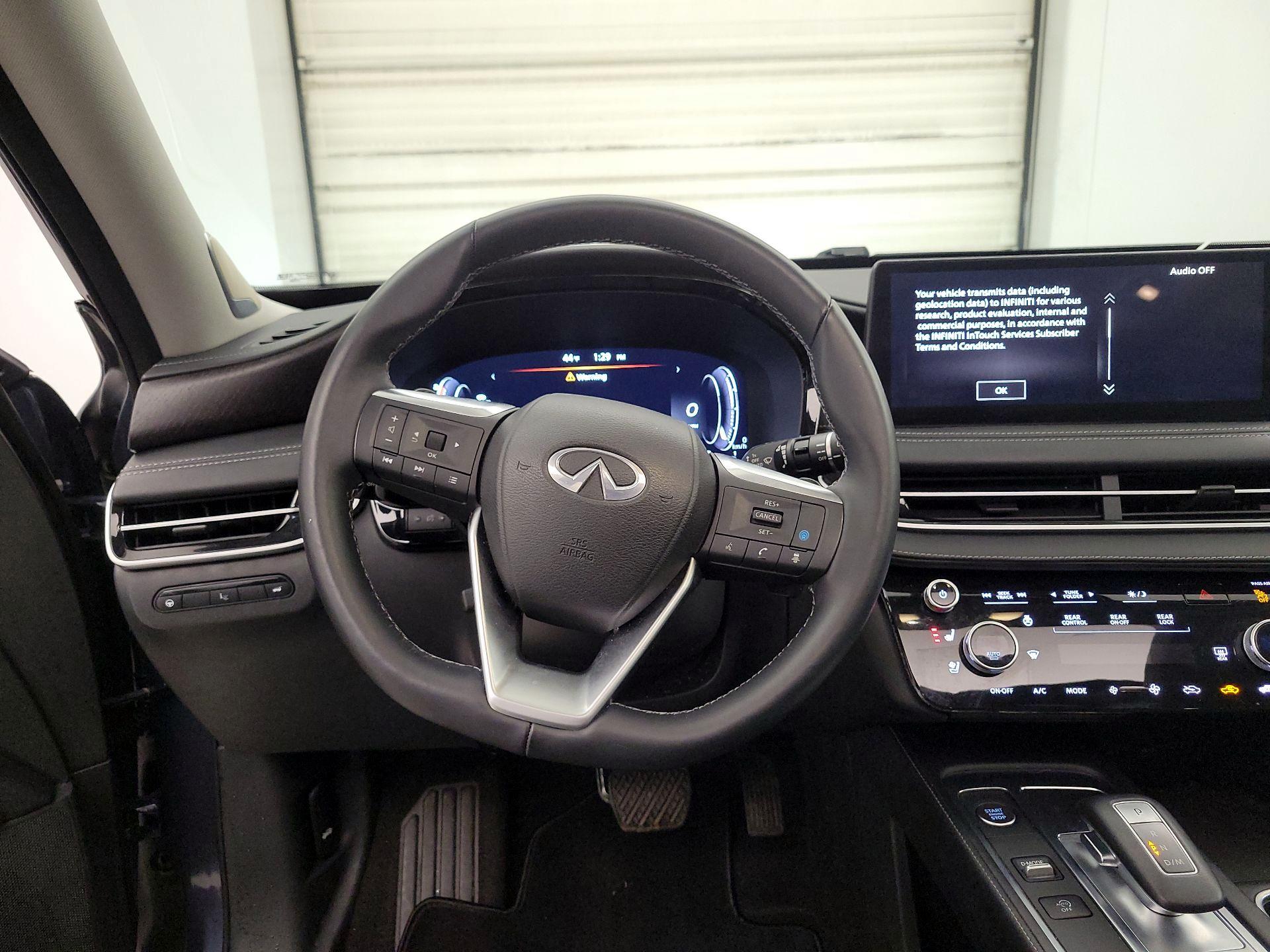 Thumbnail: 2023 INFINITI QX60 - 10