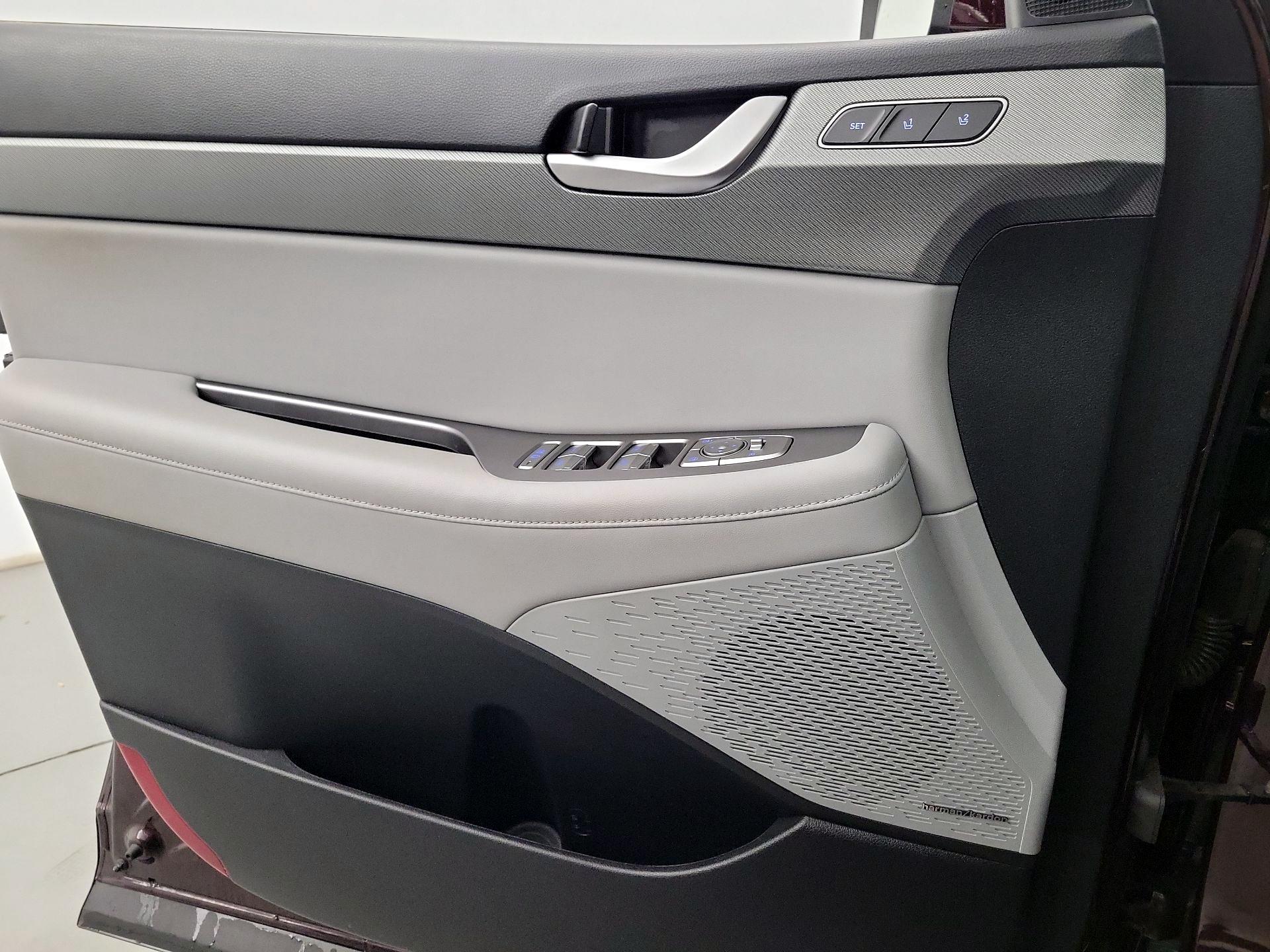 Thumbnail: 2023 Hyundai Palisade - 12