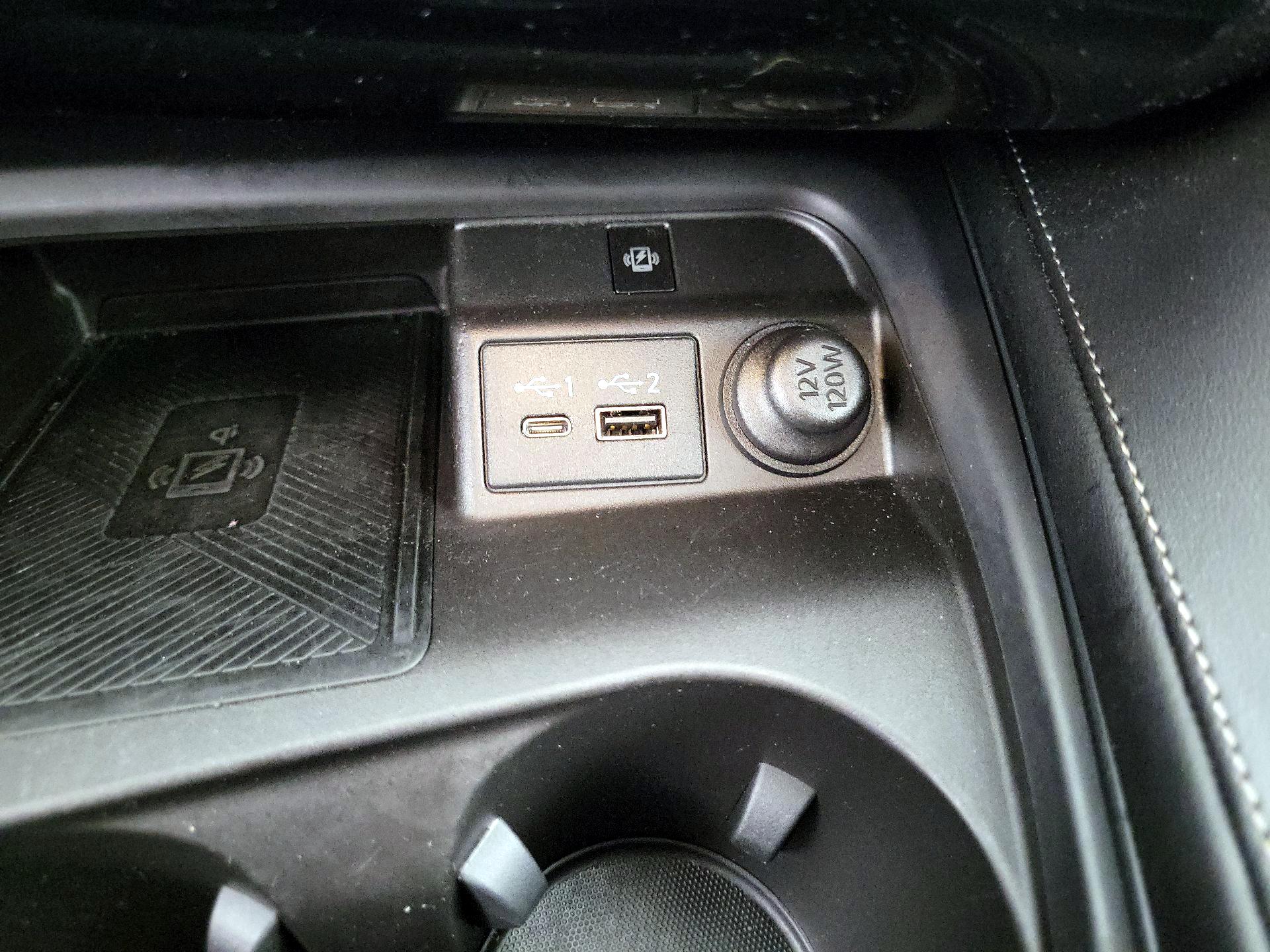 Thumbnail: 2023 INFINITI QX50 - 16