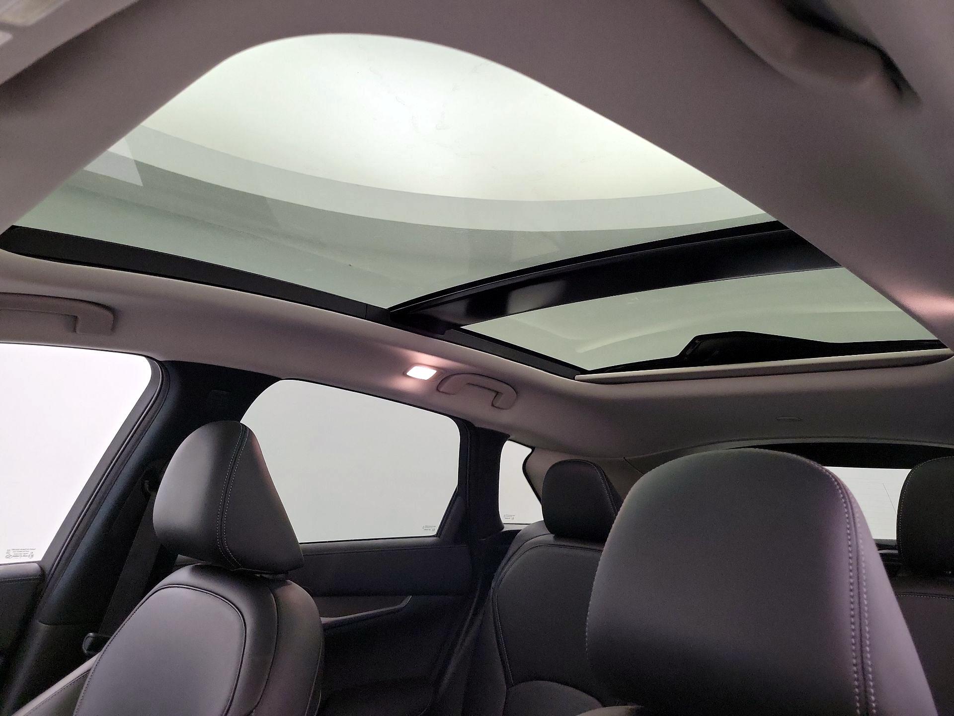 Thumbnail: 2023 INFINITI QX50 - 17