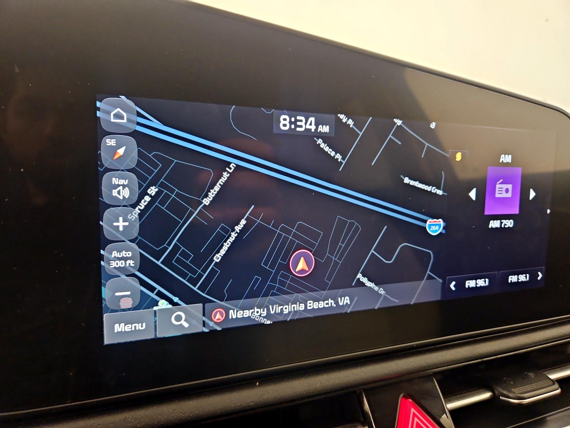 Thumbnail: 2023 Kia Niro - 14