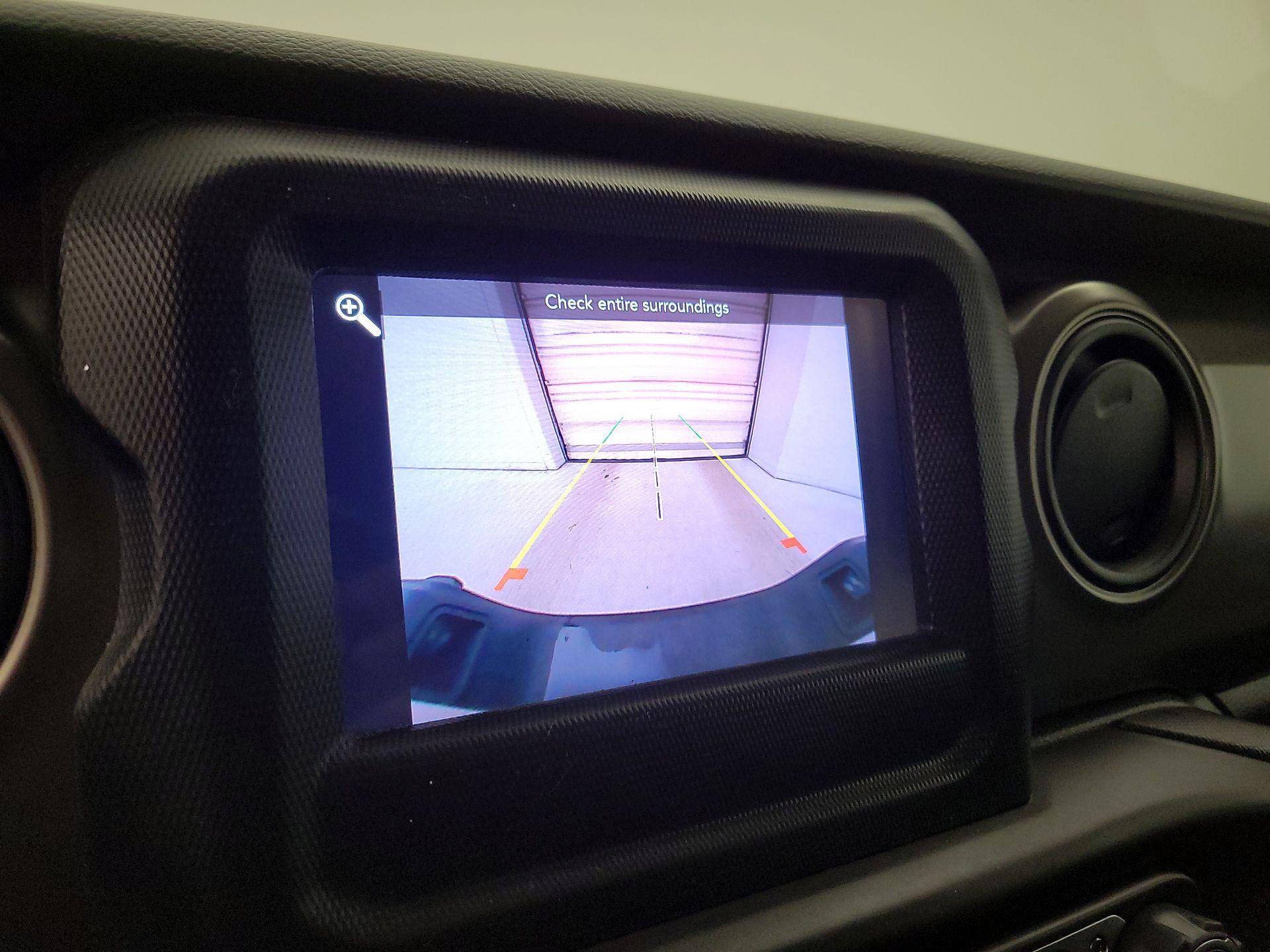 Thumbnail: 2022 Jeep Gladiator - 14