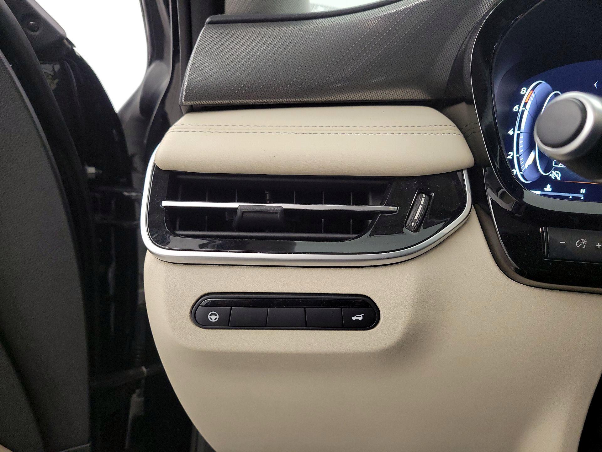 Thumbnail: 2023 INFINITI QX60 - 13