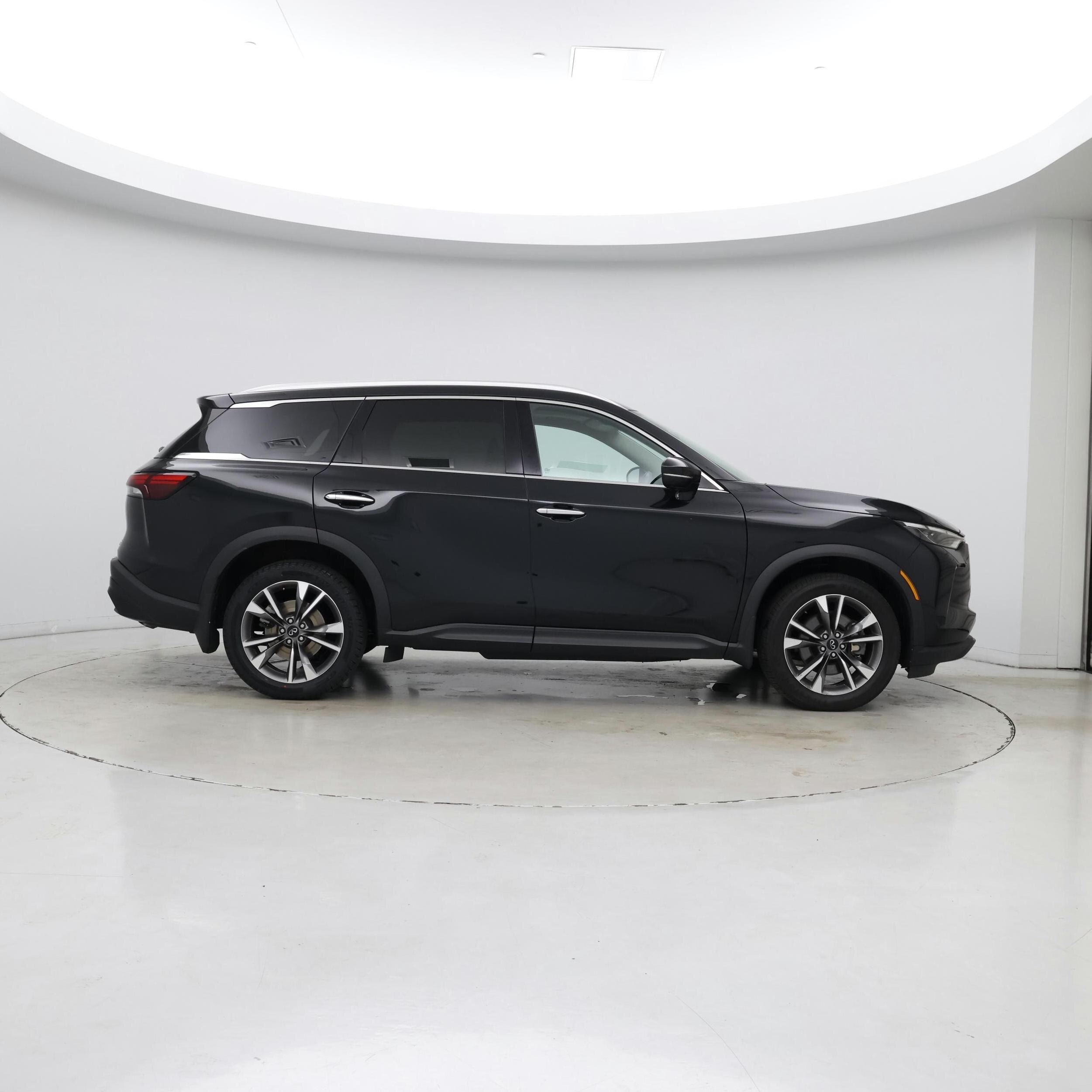 Thumbnail: 2023 INFINITI QX60 - 7