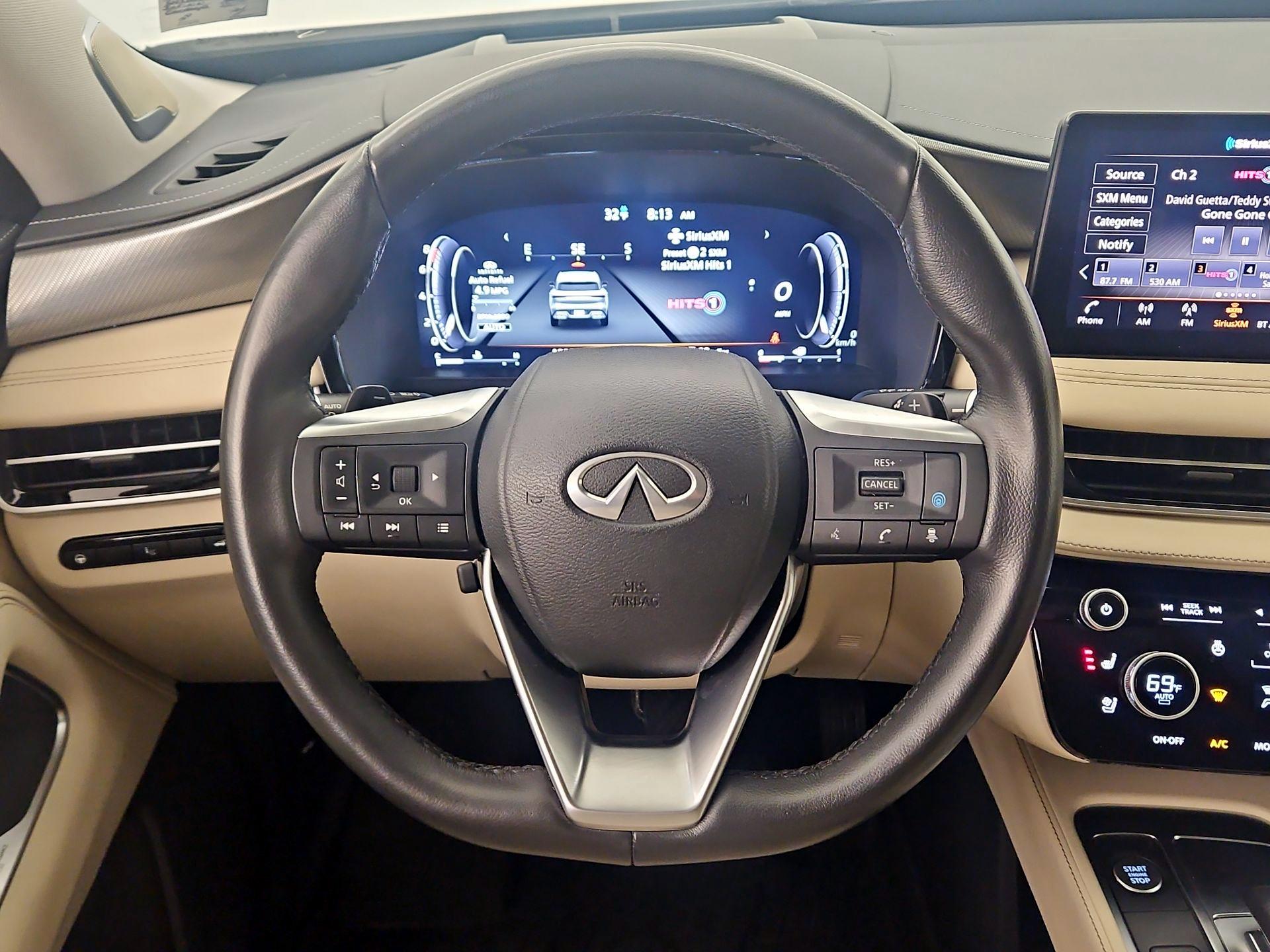 Thumbnail: 2023 INFINITI QX60 - 10