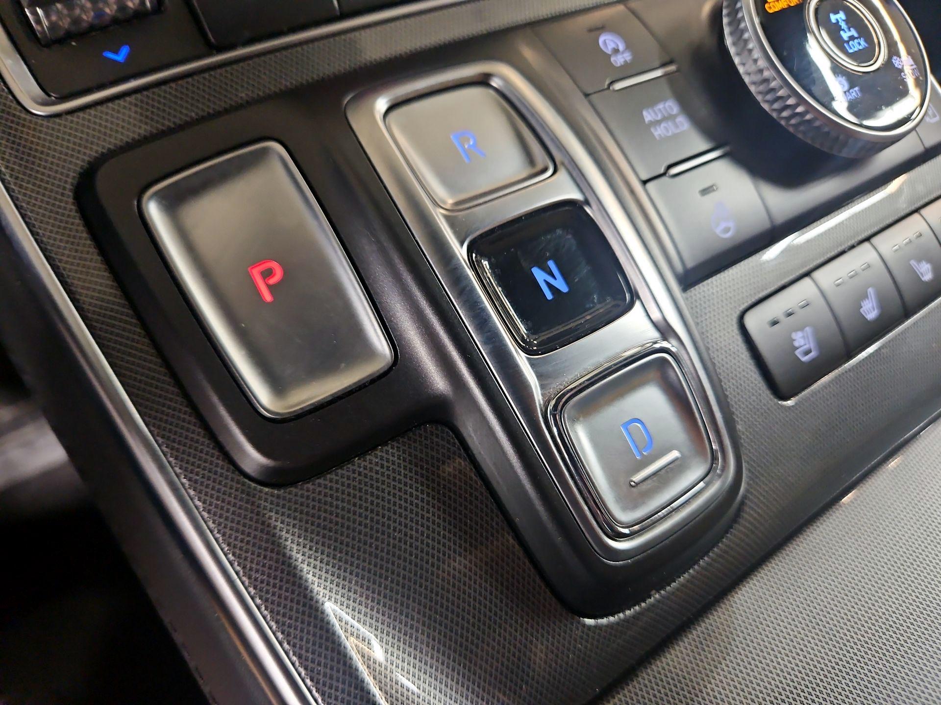 Thumbnail: 2023 Hyundai Santa Fe - 18