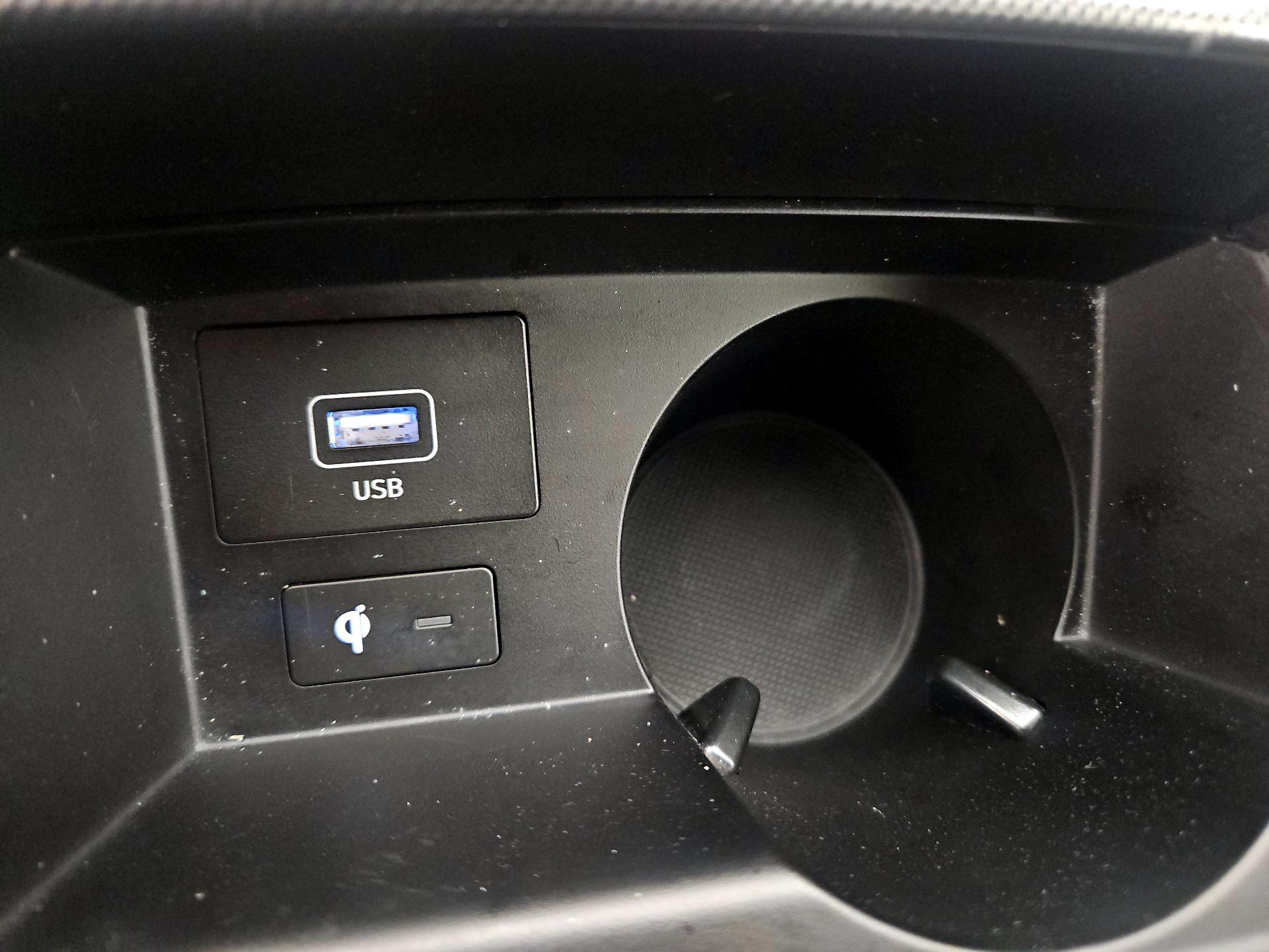 Thumbnail: 2023 Hyundai Santa Fe - 19