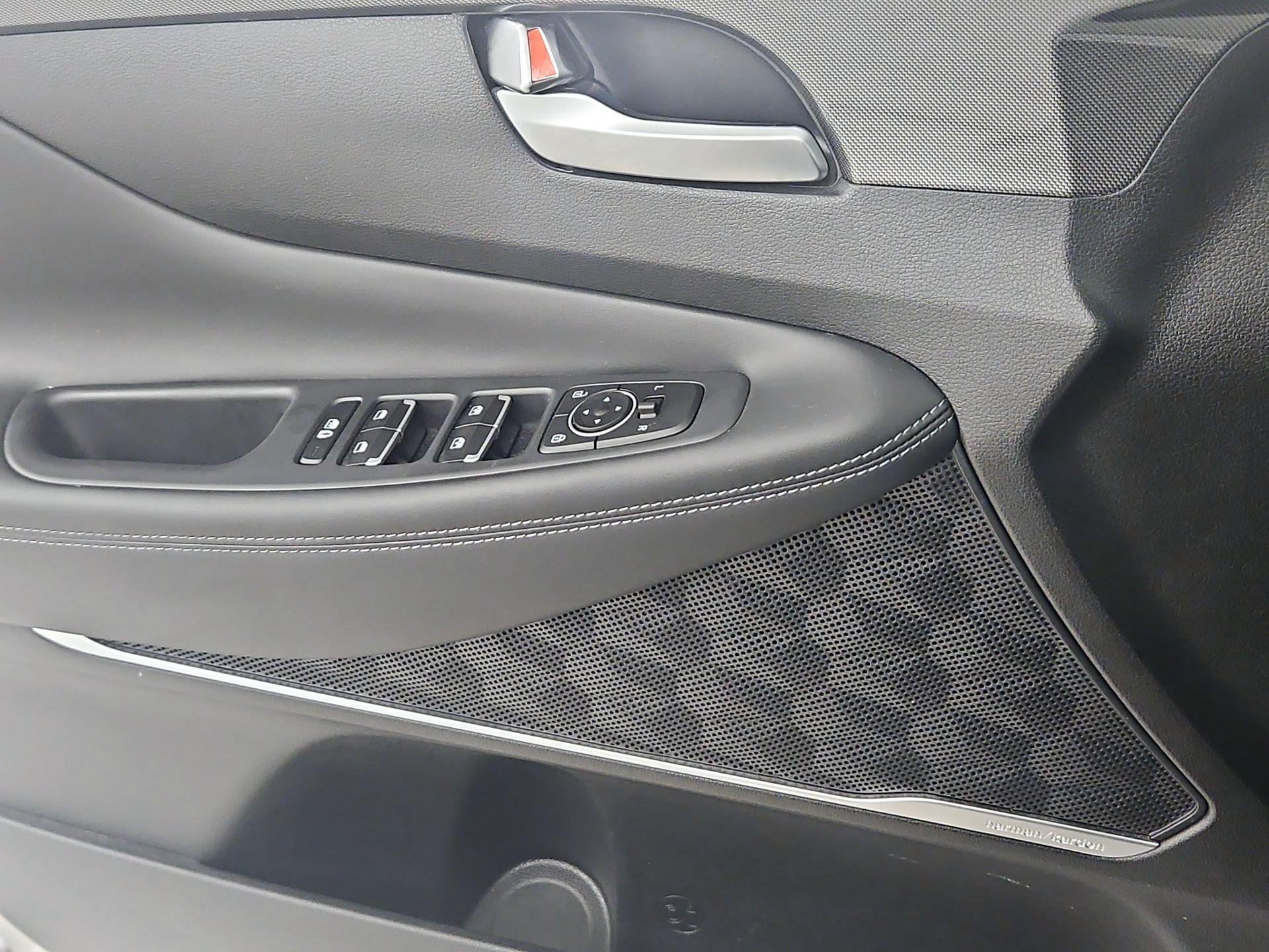 Thumbnail: 2023 Hyundai Santa Fe - 12