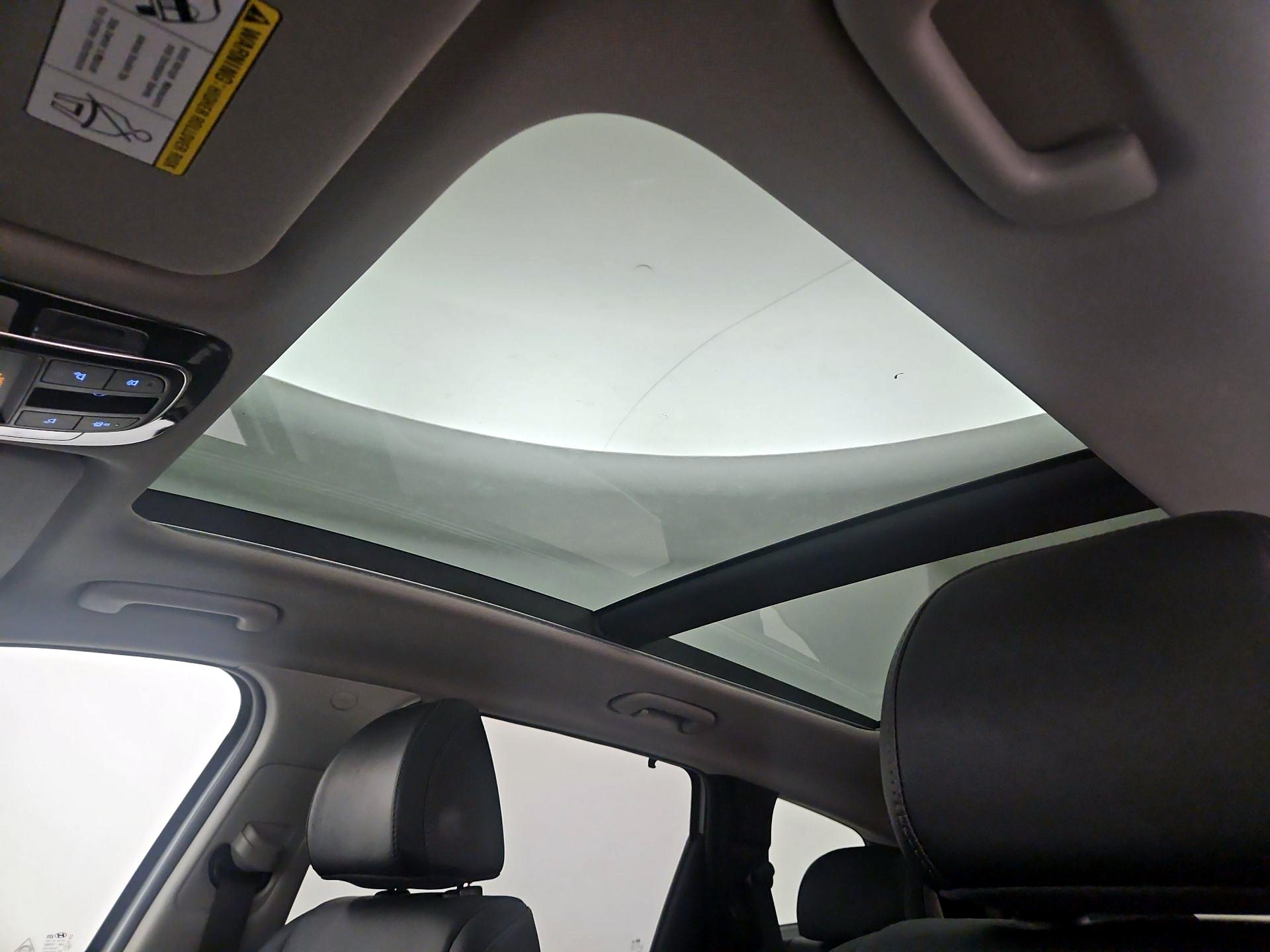 Thumbnail: 2023 Hyundai Santa Fe - 20