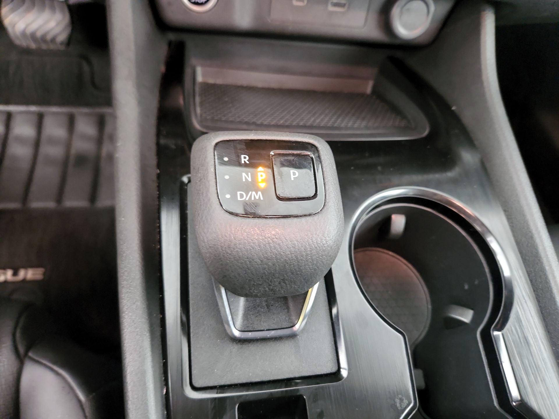 Thumbnail: 2023 Nissan Rogue - 15