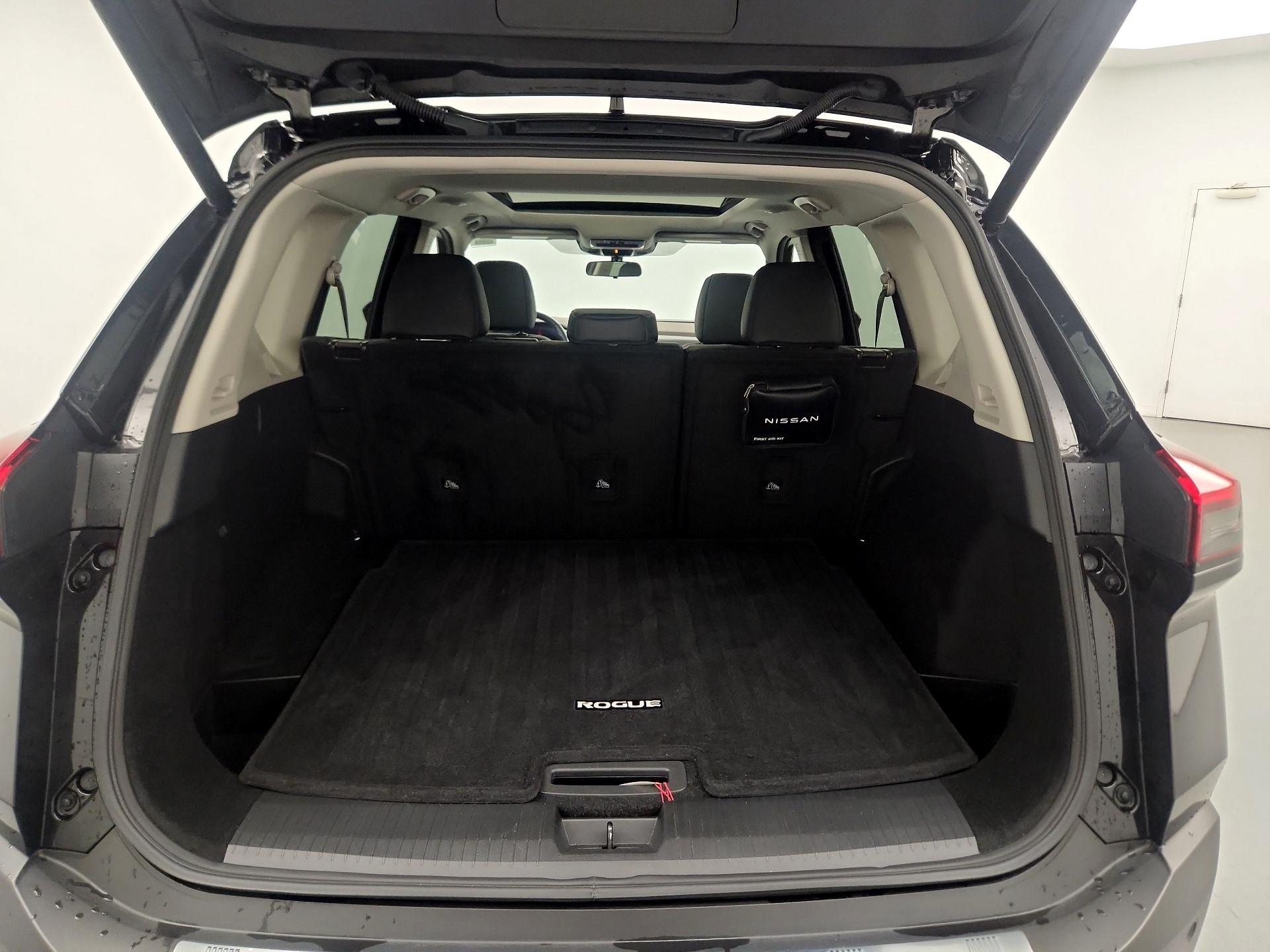 Thumbnail: 2023 Nissan Rogue - 19