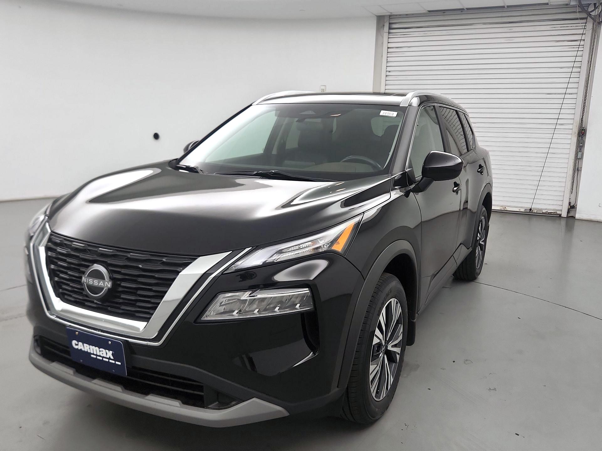 Thumbnail: 2023 Nissan Rogue - 3