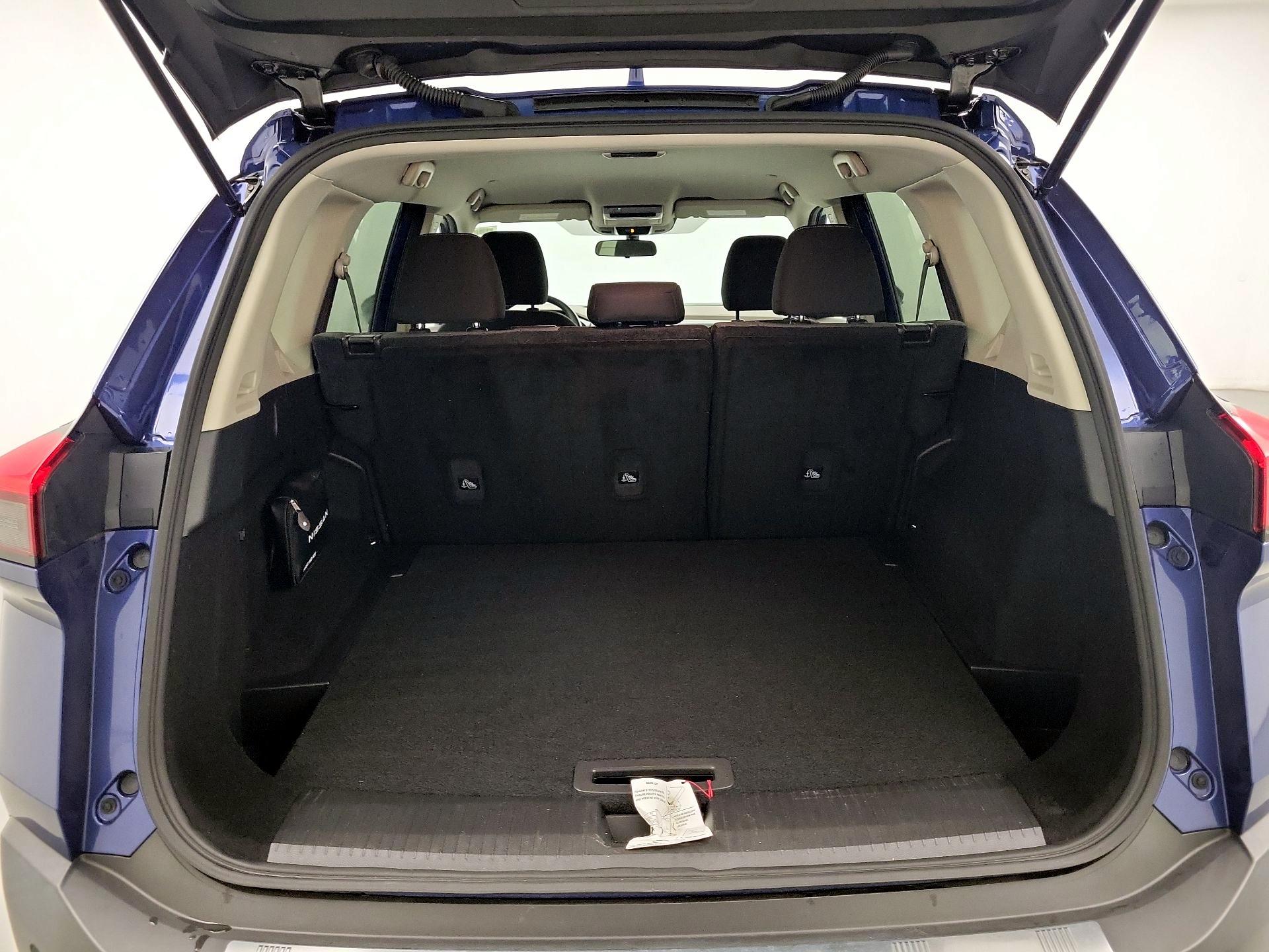 Thumbnail: 2023 Nissan Rogue - 18