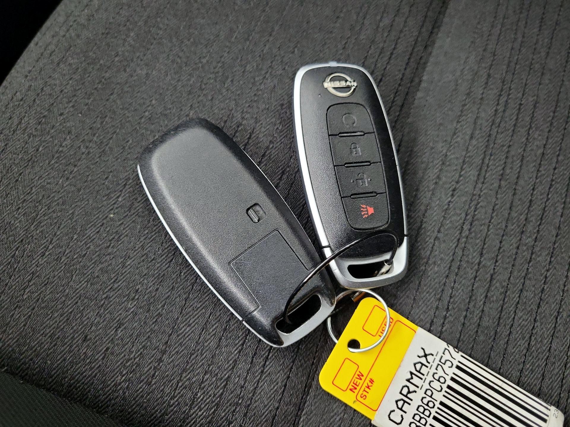 Thumbnail: 2023 Nissan Rogue - 20