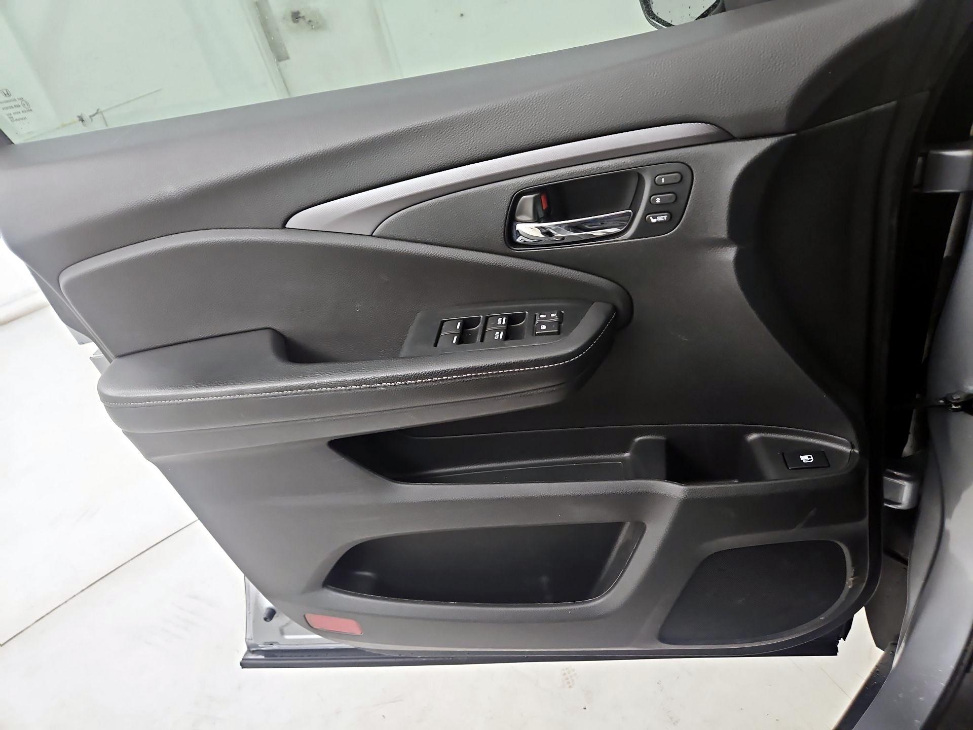 Thumbnail: 2023 Honda Ridgeline - 12