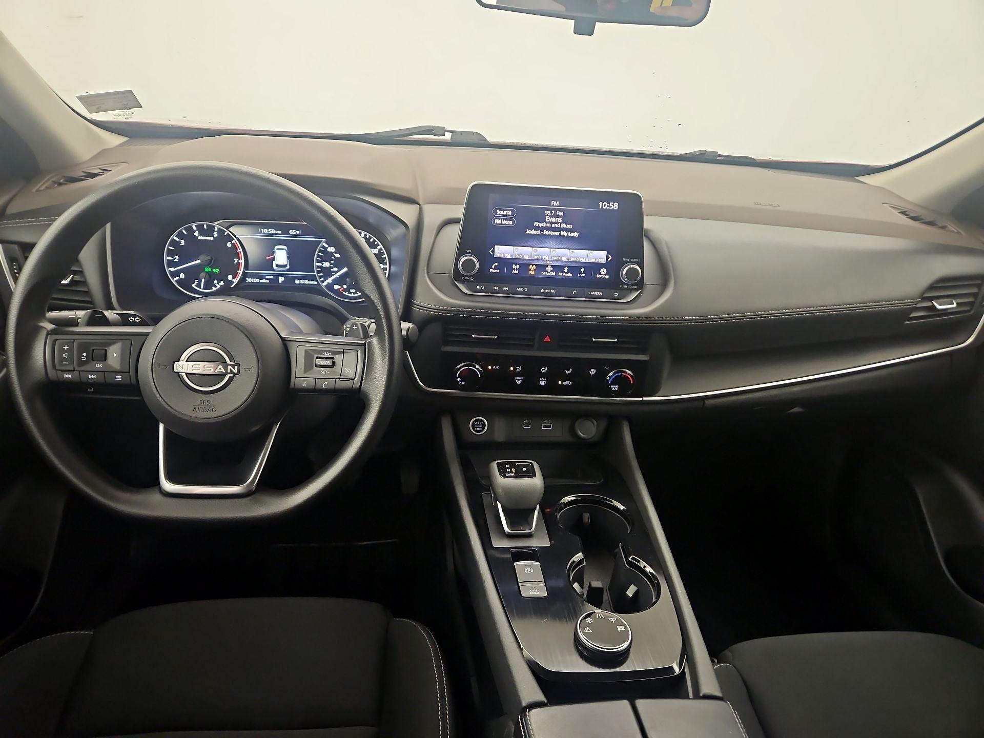 Thumbnail: 2023 Nissan Rogue - 9