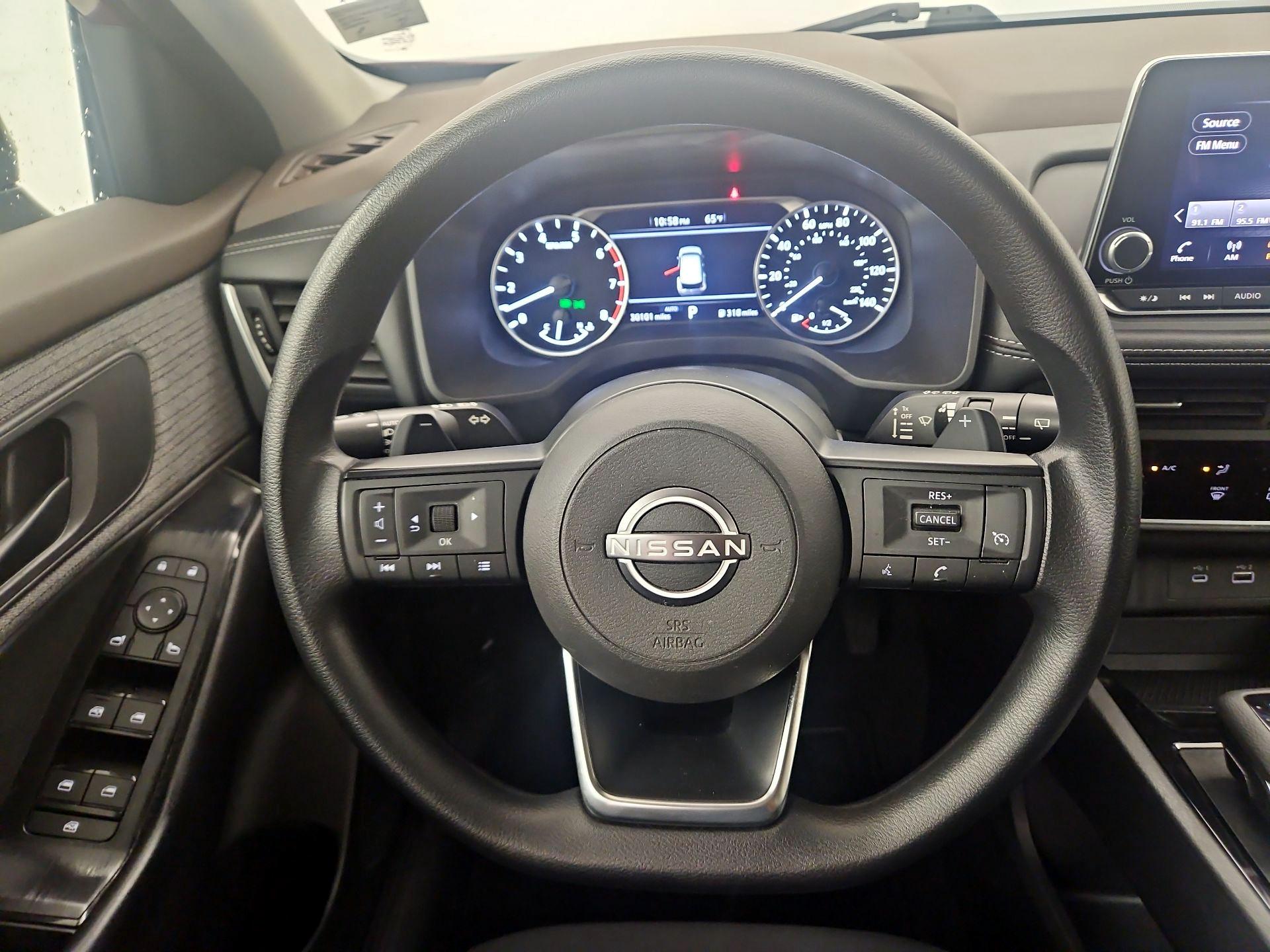 Thumbnail: 2023 Nissan Rogue - 10