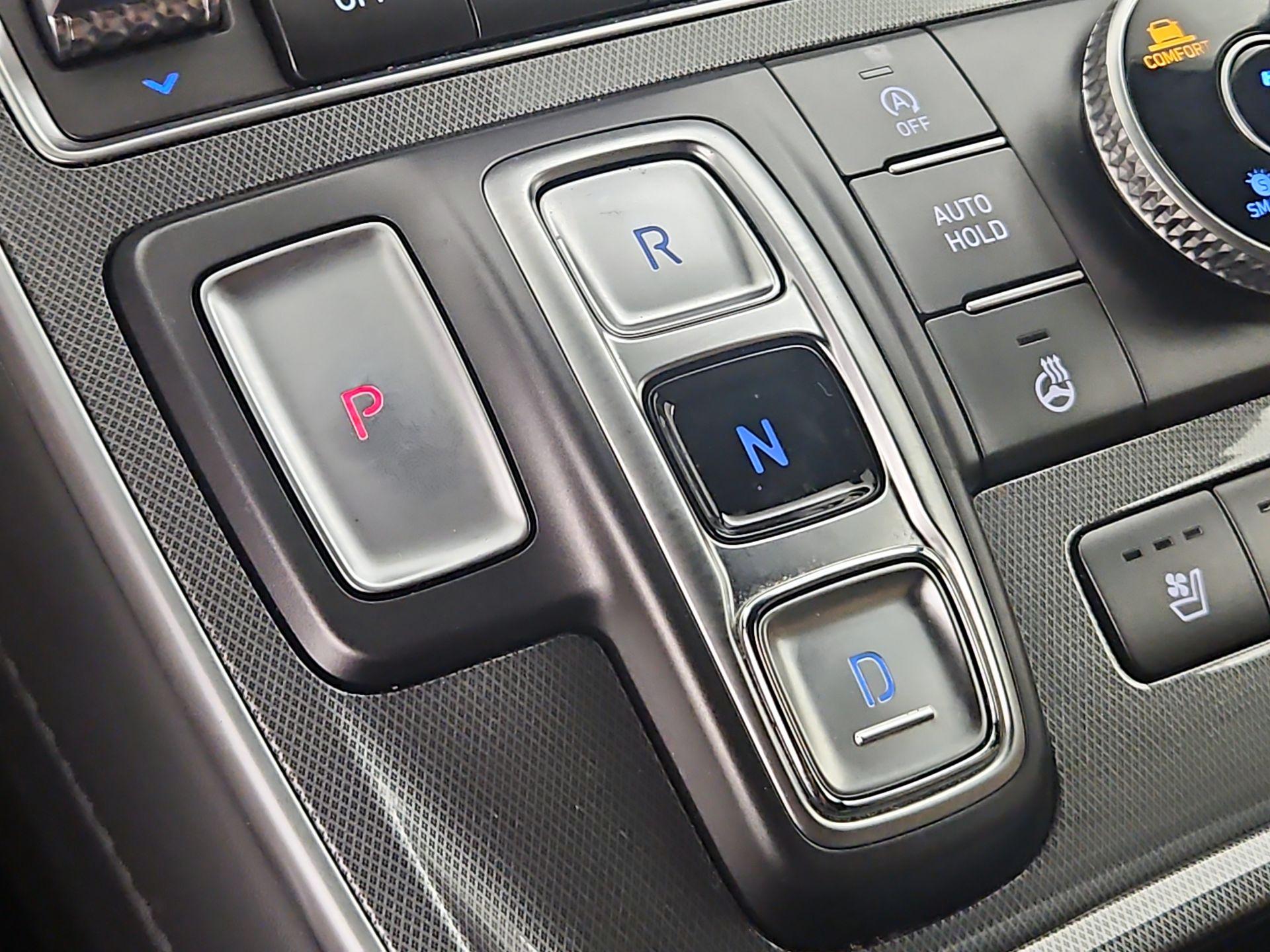 Thumbnail: 2023 Hyundai Santa Fe - 18