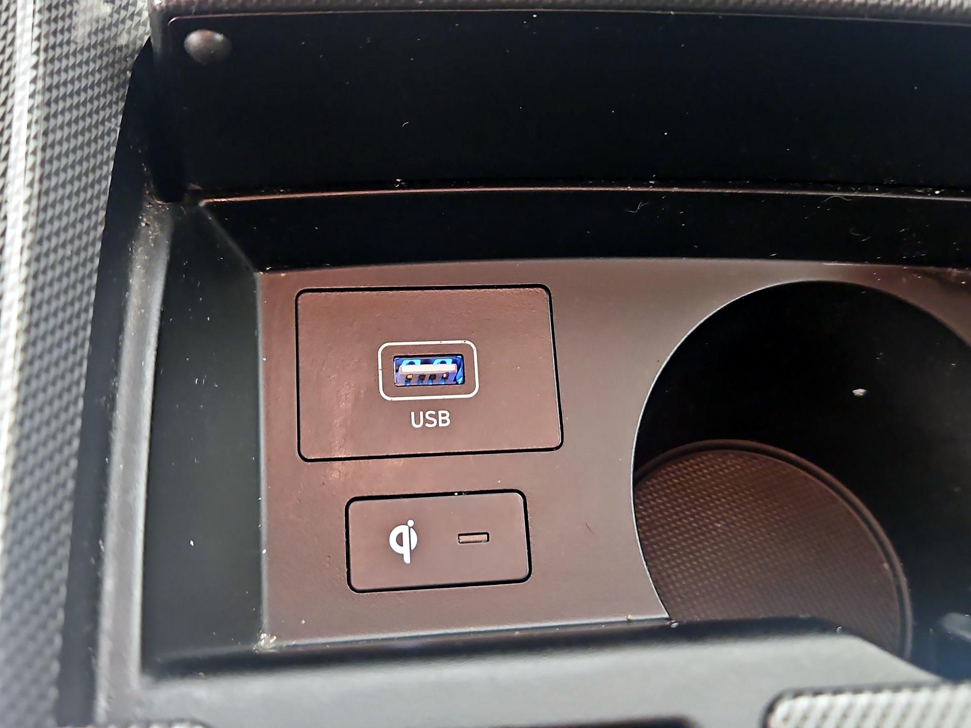 Thumbnail: 2023 Hyundai Santa Fe - 19