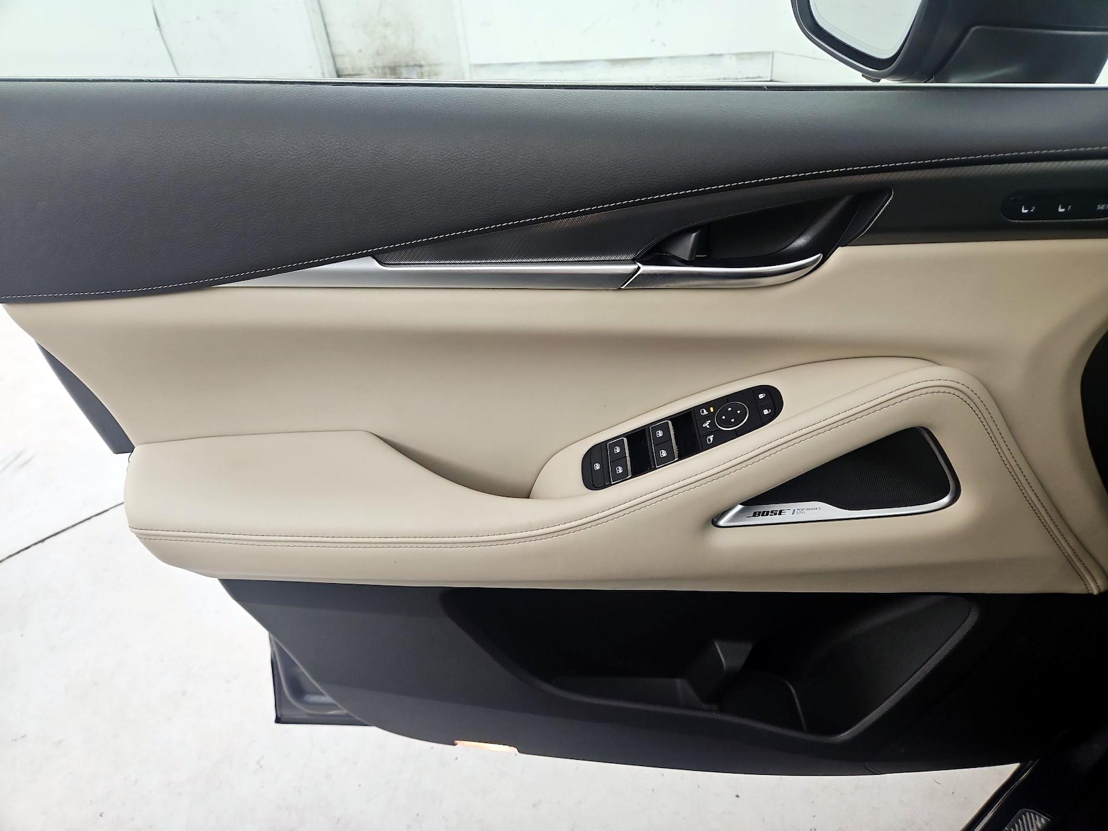 2023 INFINITI QX60 LUXE - Photo 13
