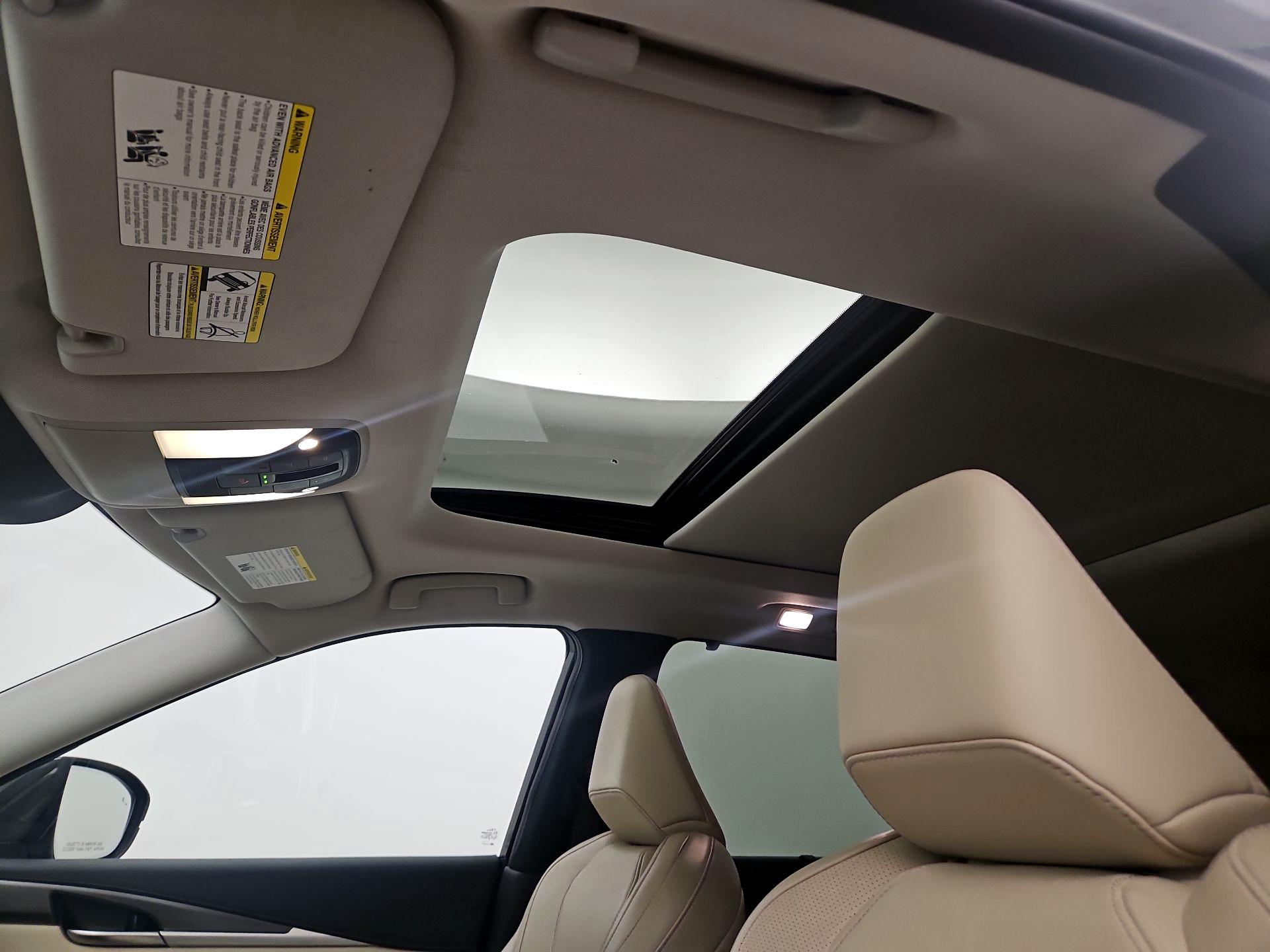 Thumbnail: 2023 INFINITI QX60 - 20