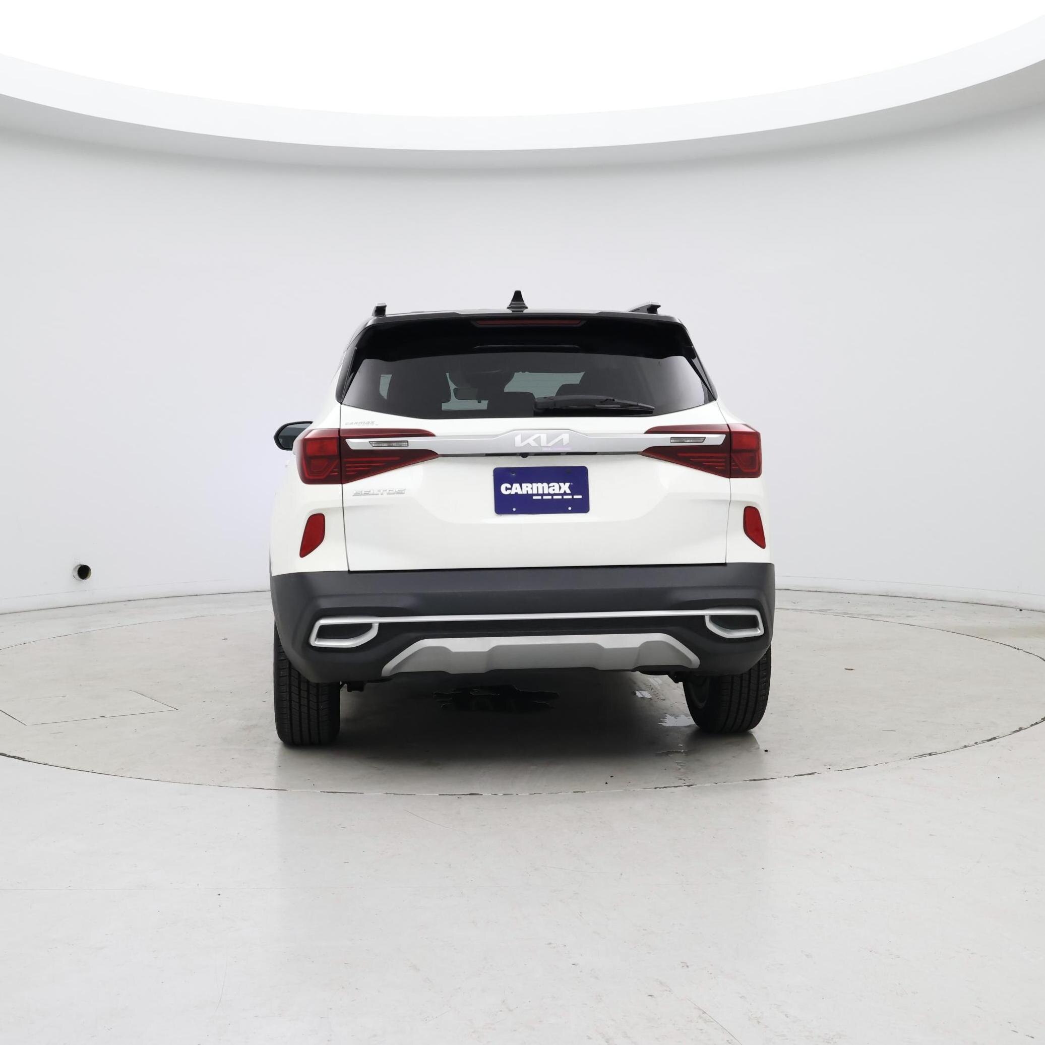 Thumbnail: 2023 Kia Seltos - 6