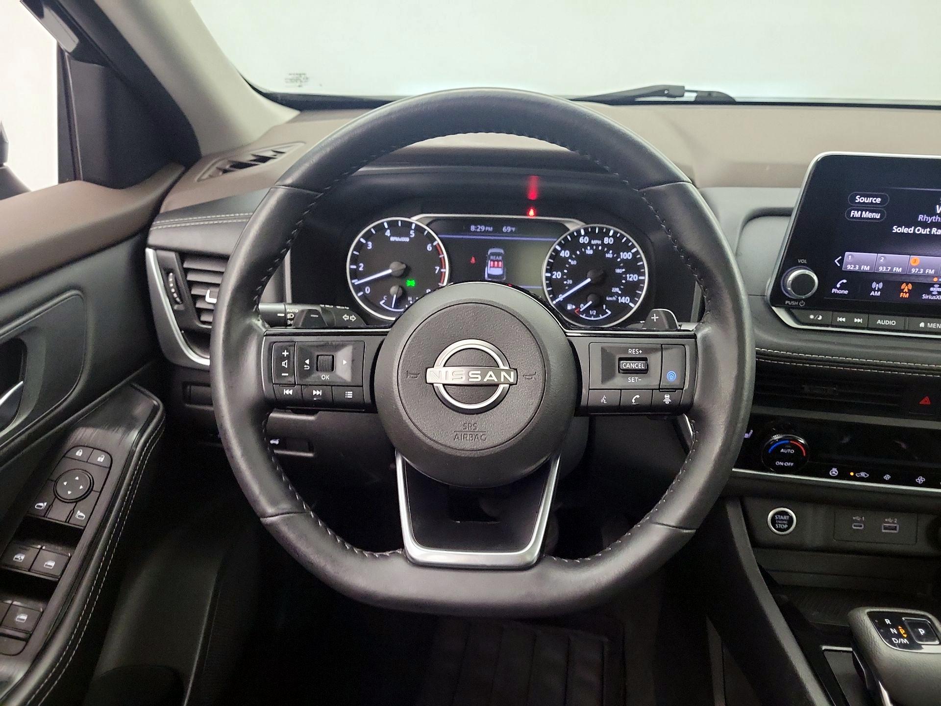 Thumbnail: 2023 Nissan Rogue - 10