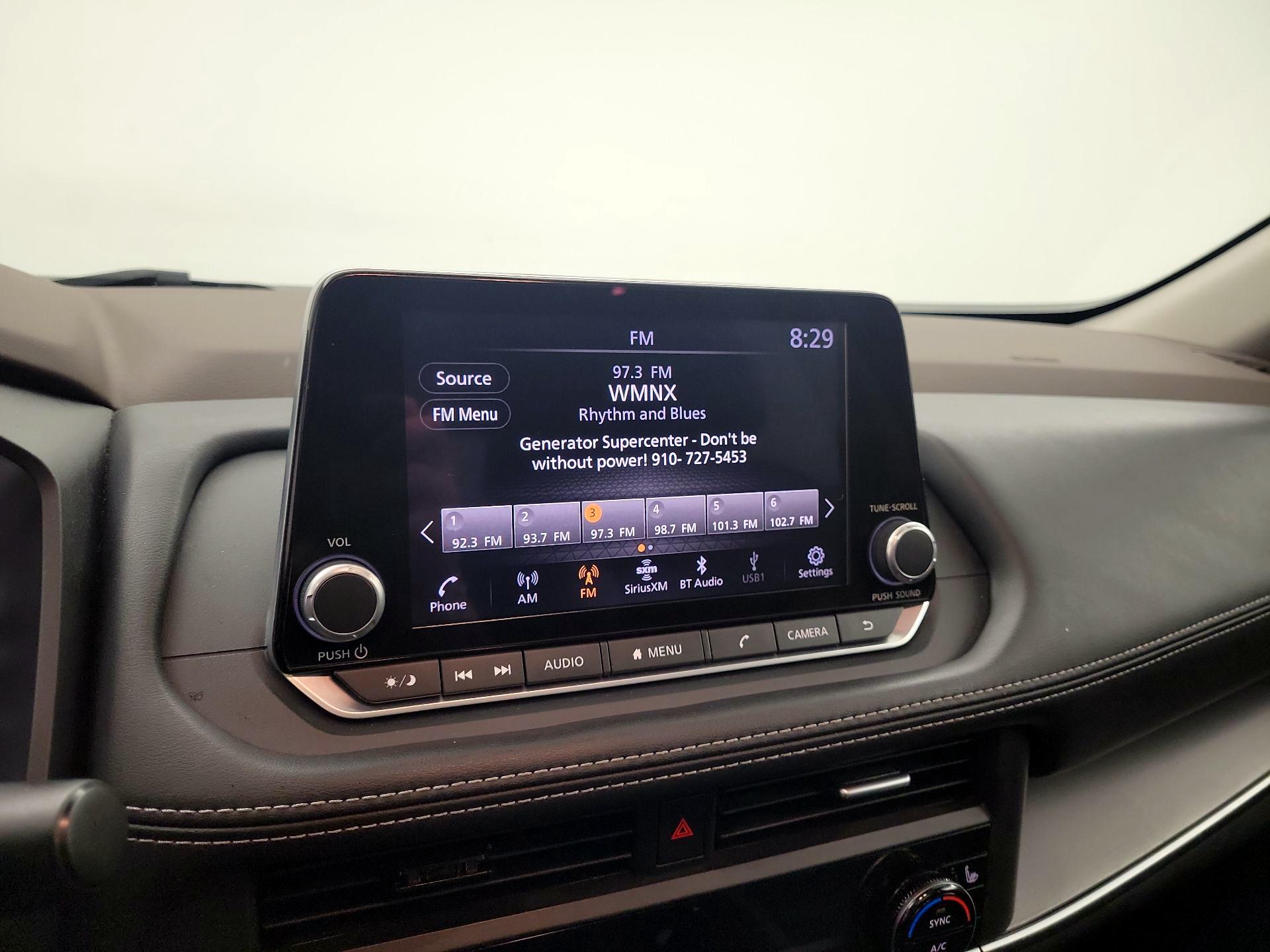 Thumbnail: 2023 Nissan Rogue - 15