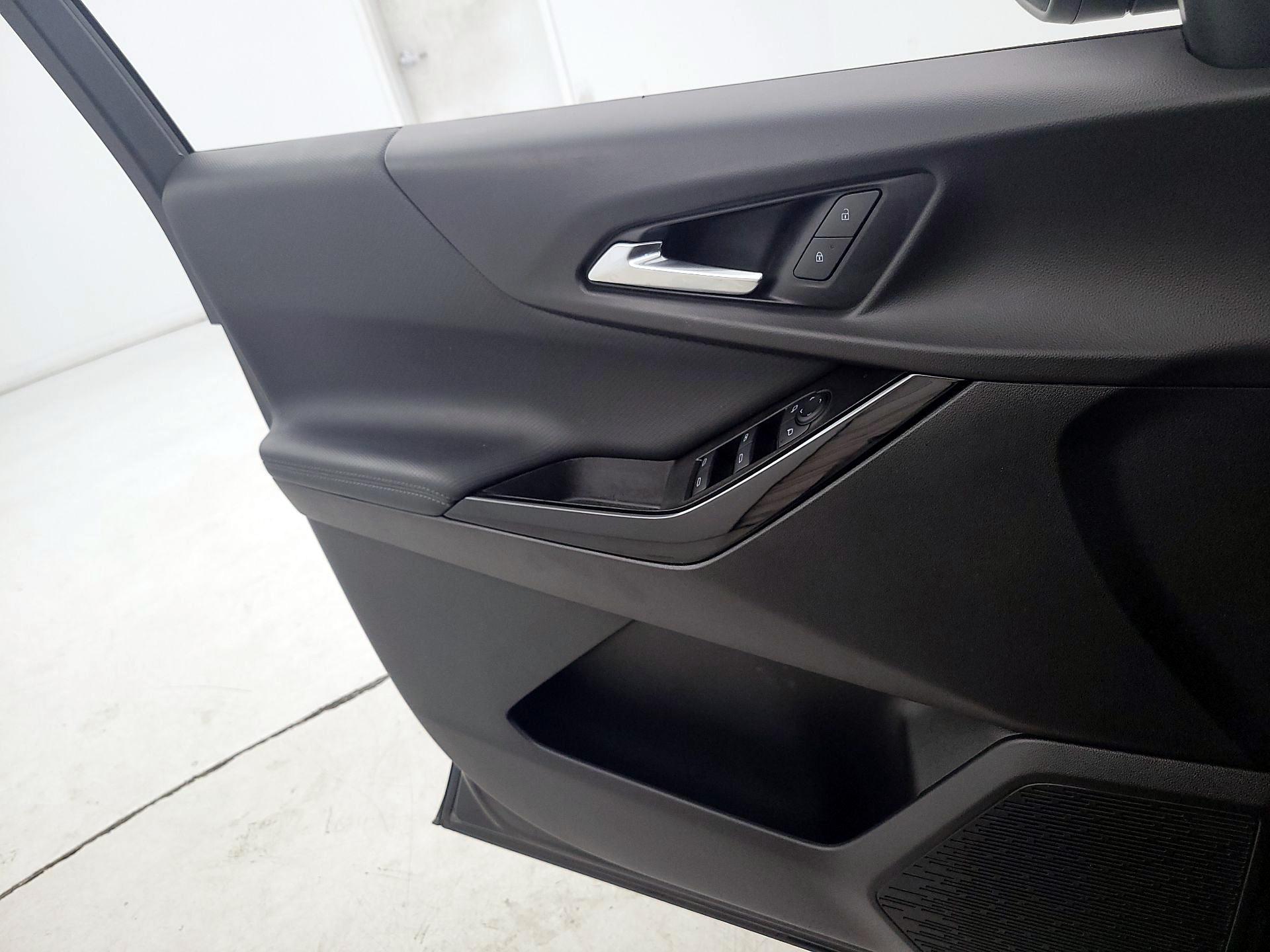 Thumbnail: 2025 Chevrolet Equinox - 12