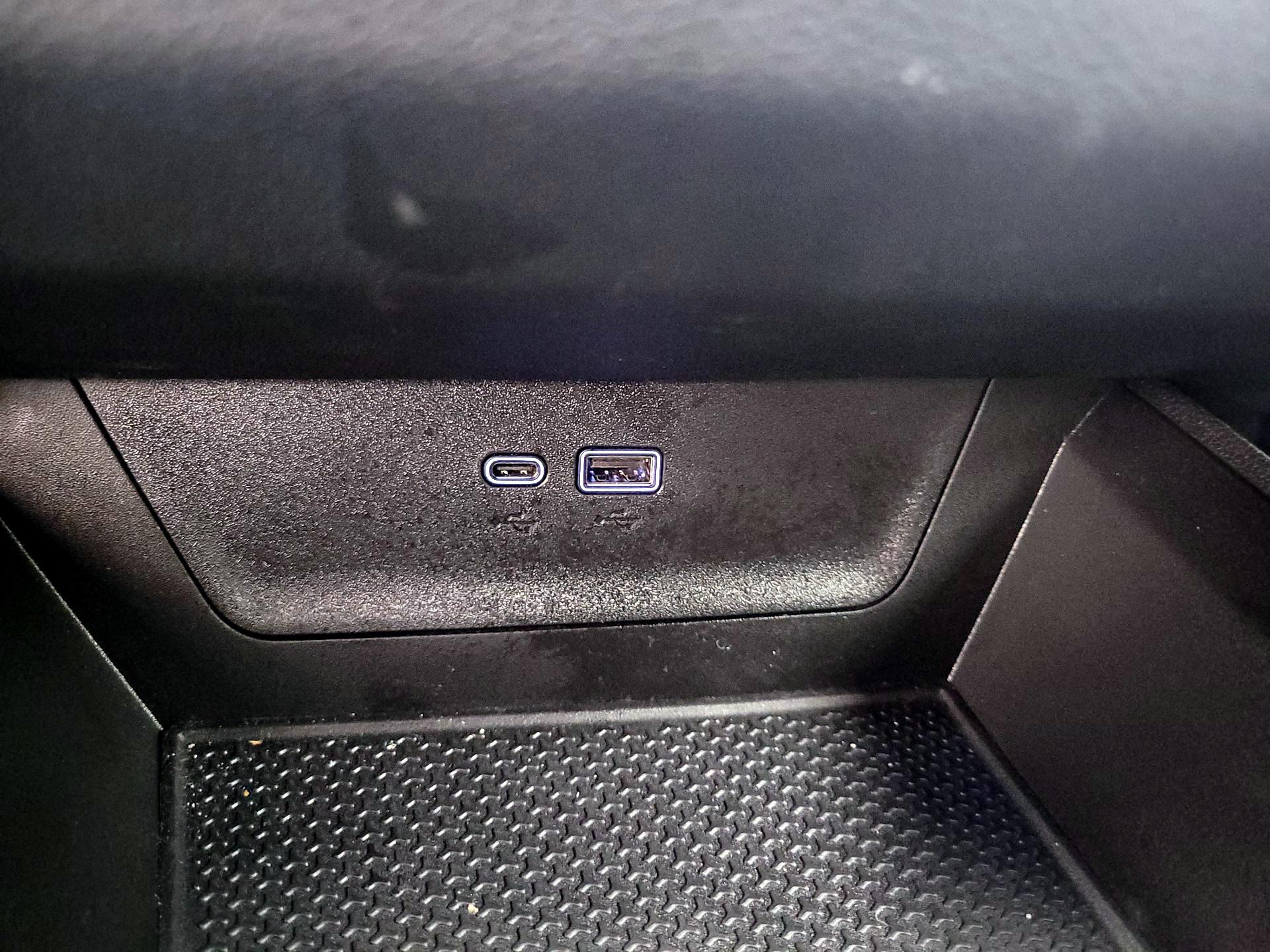 Thumbnail: 2025 Chevrolet Equinox - 18