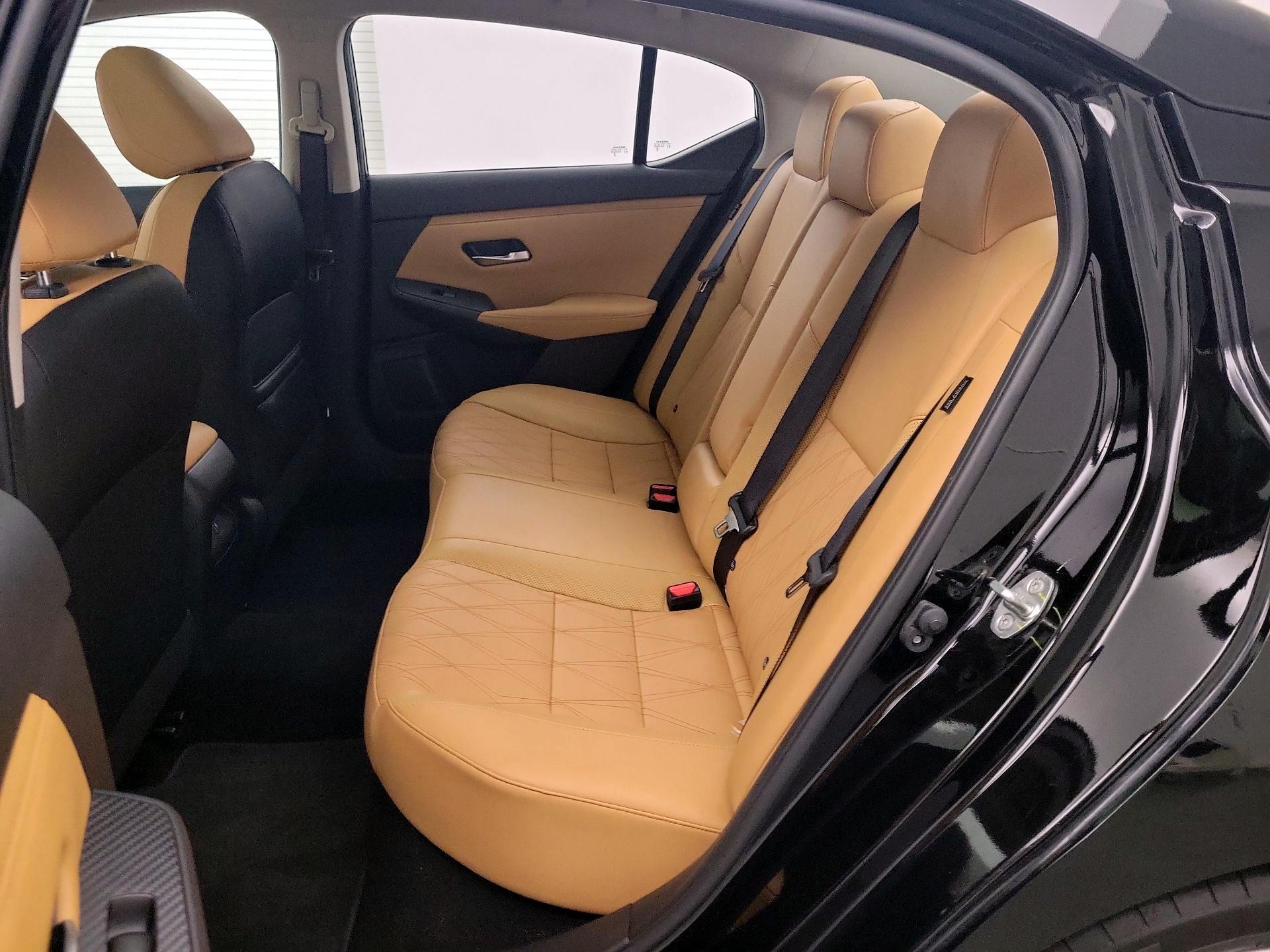 Thumbnail: 2023 Nissan Sentra - 18