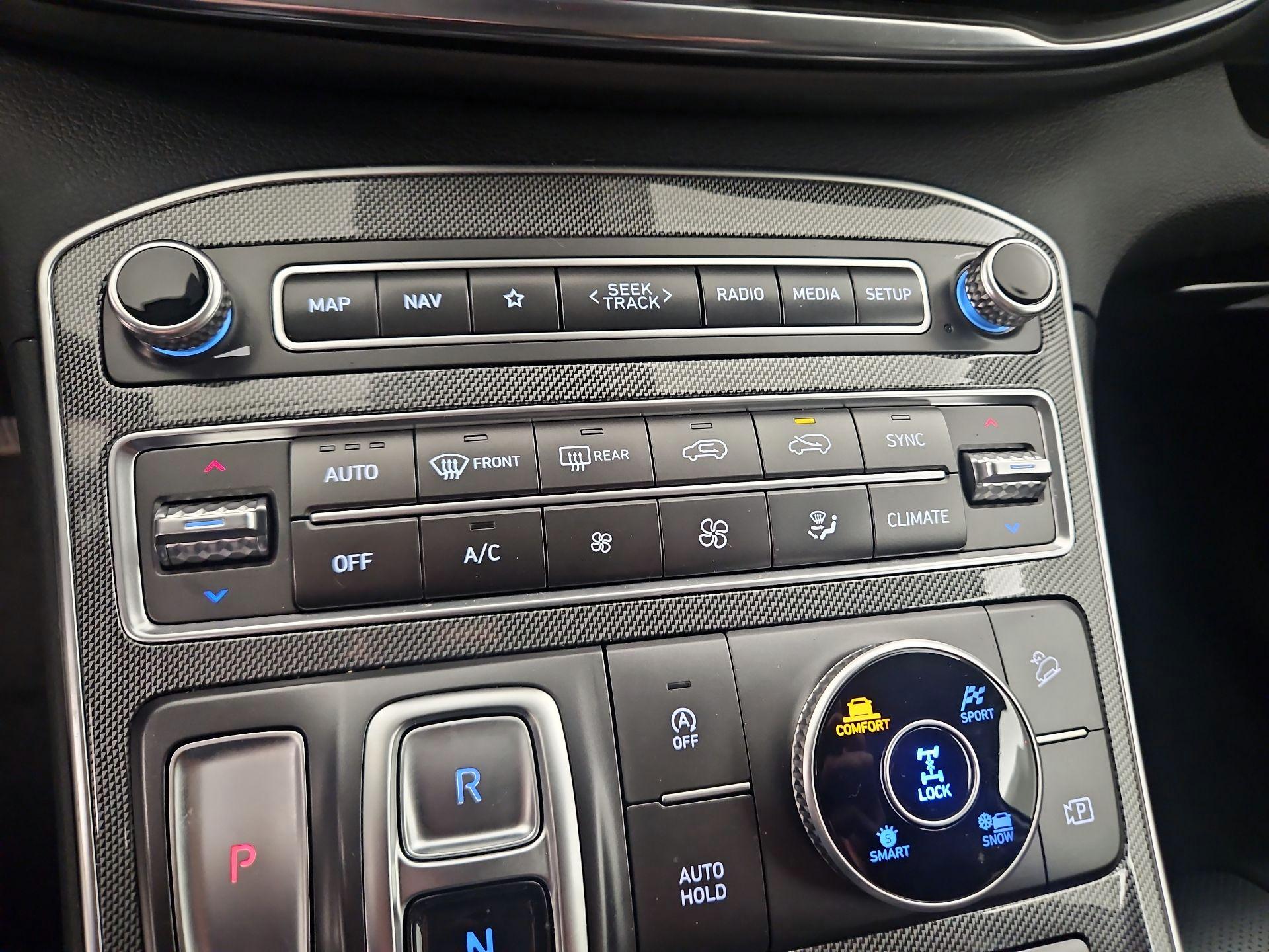 Thumbnail: 2023 Hyundai Santa Fe - 17