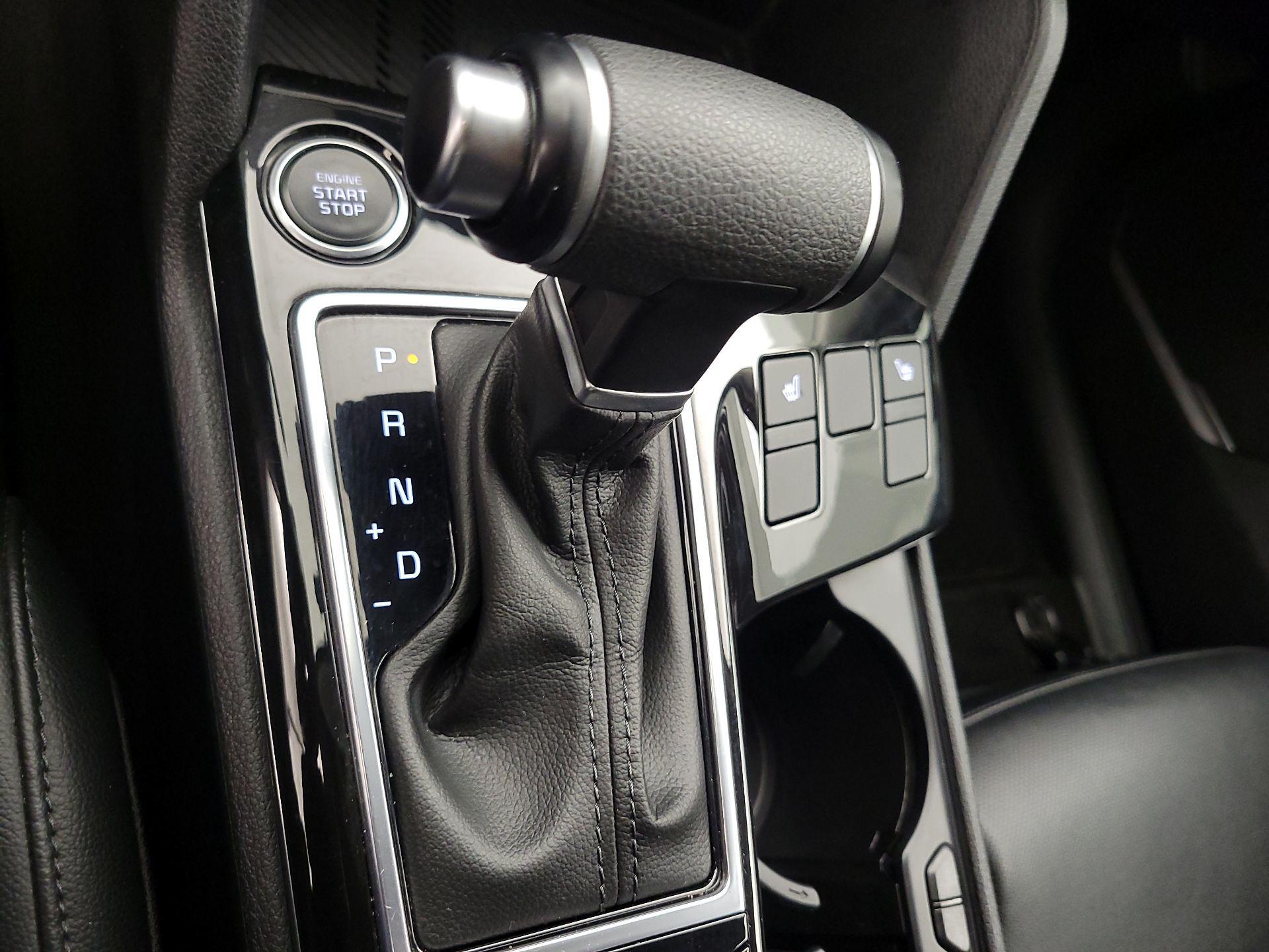 Thumbnail: 2023 Kia Sportage - 18