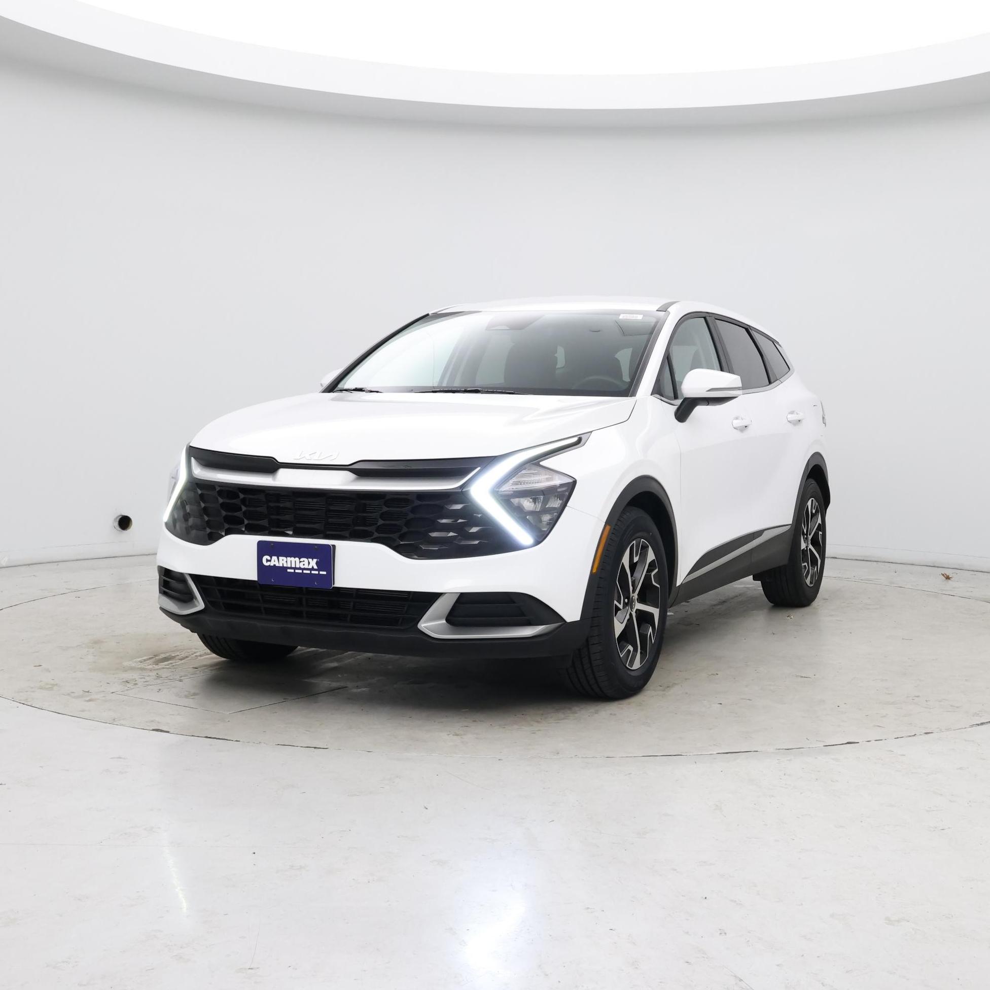 Thumbnail: 2023 Kia Sportage - 4