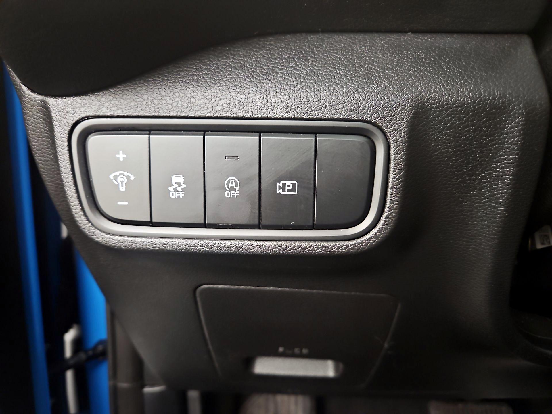 Thumbnail: 2023 Kia Soul - 13