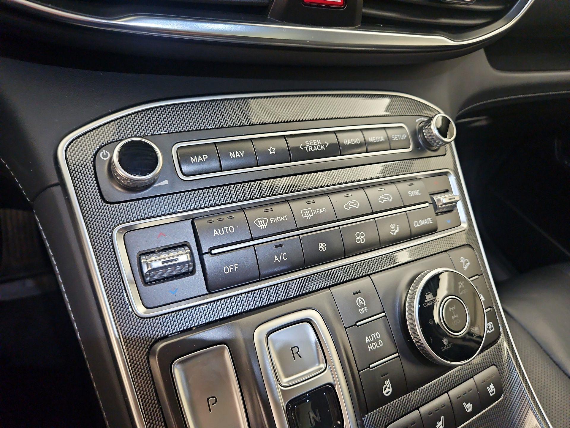 Thumbnail: 2023 Hyundai Santa Fe - 17