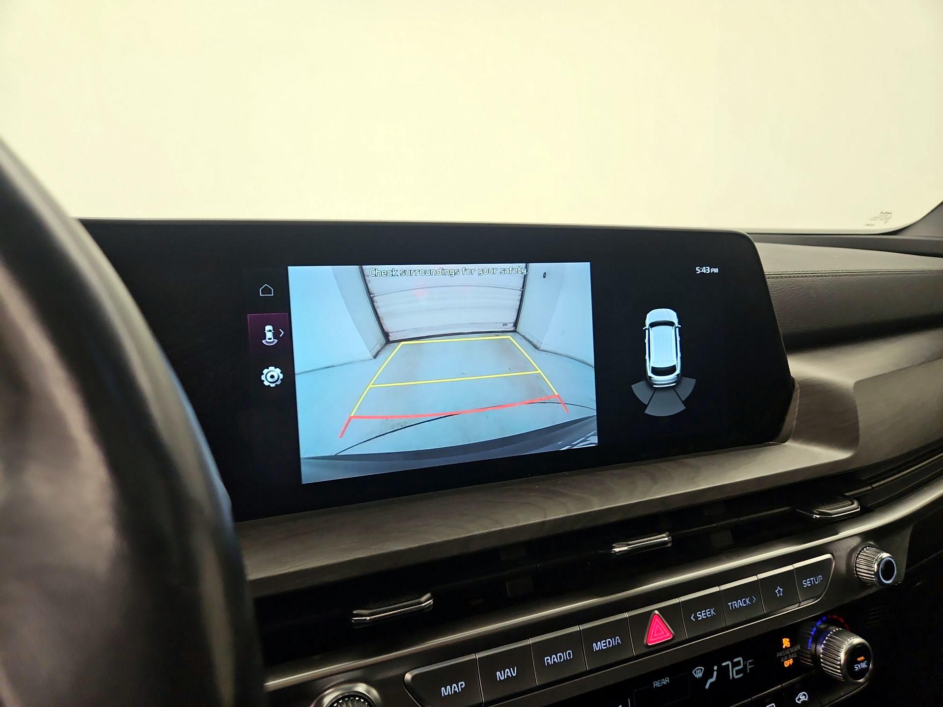 Thumbnail: 2023 Kia Telluride - 15