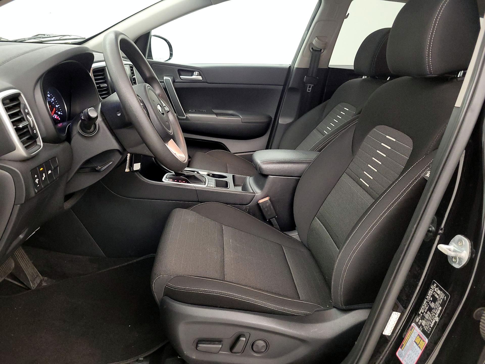 Thumbnail: 2021 Kia Sportage - 11